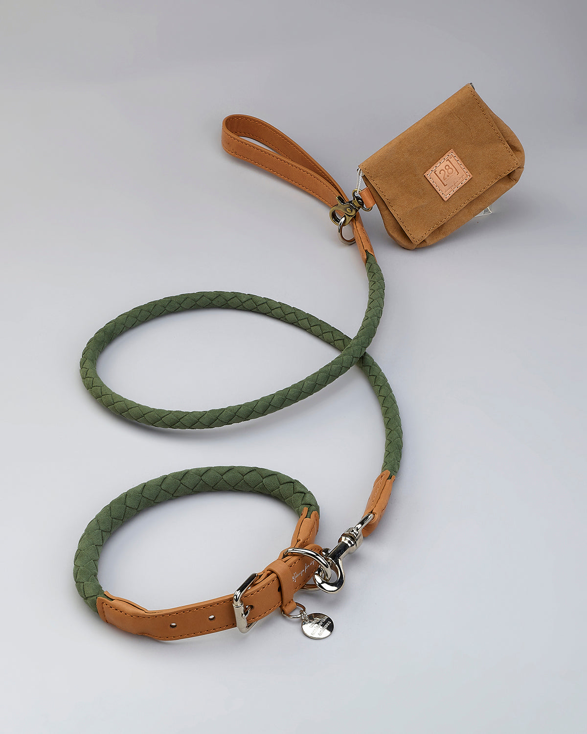 רצועת עור טבעוני לכלב