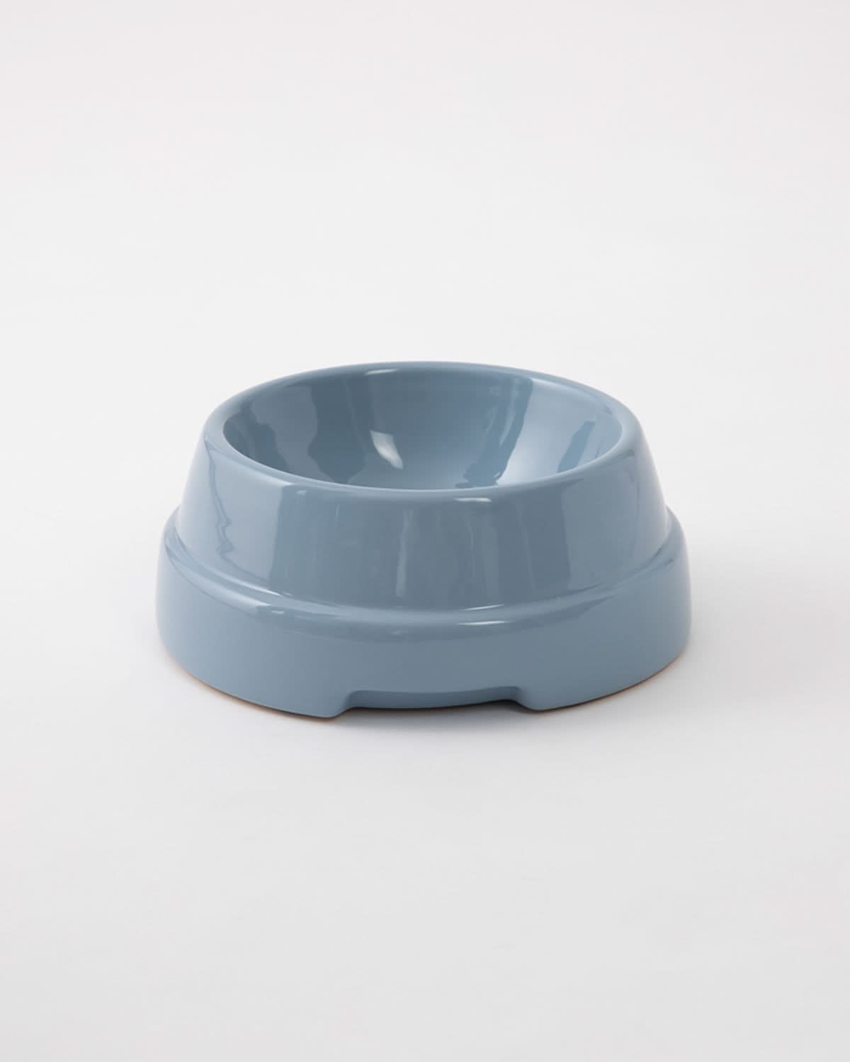 קערות אוכל ומים לחתול וכלב