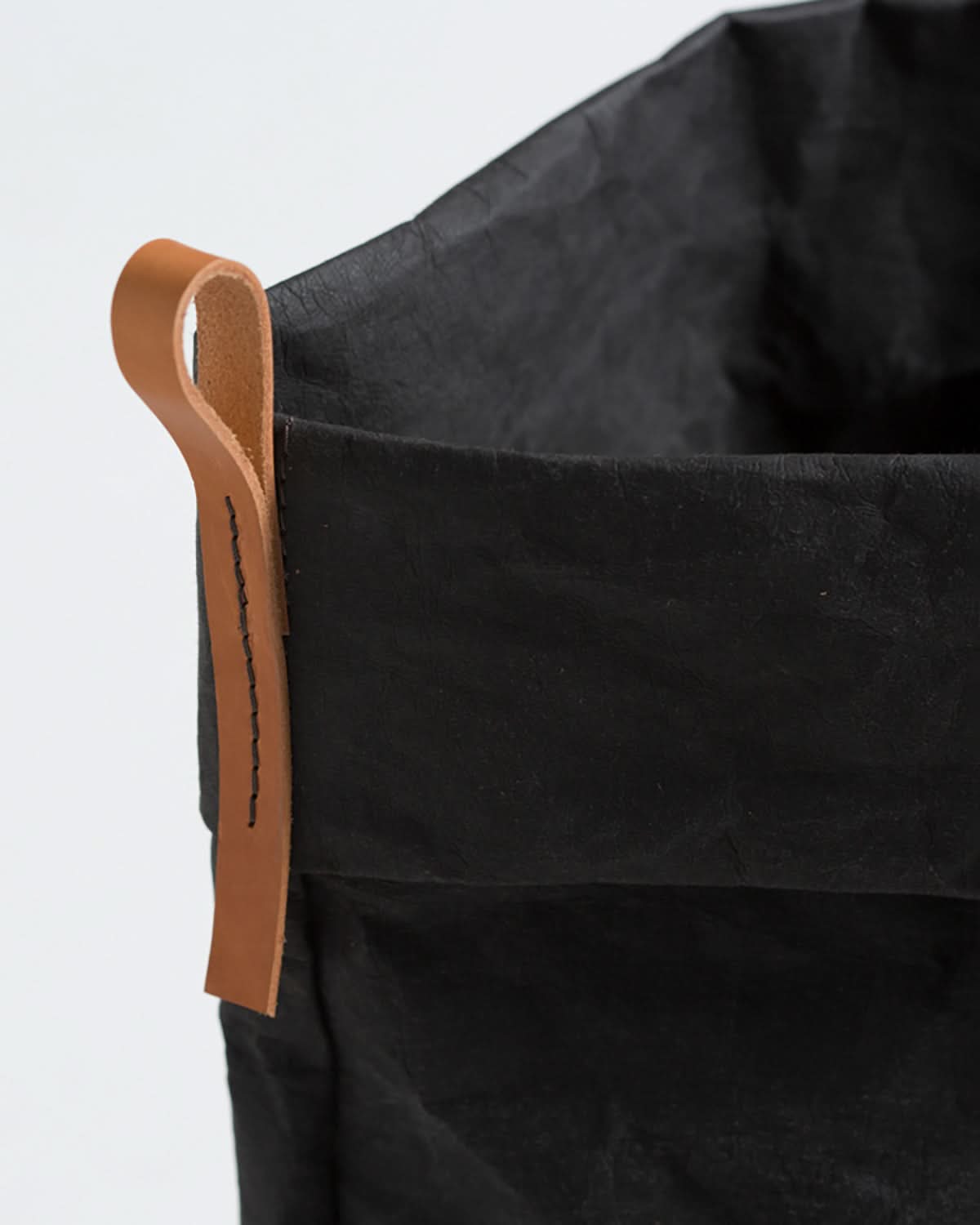 אחסון מזון לכלבים