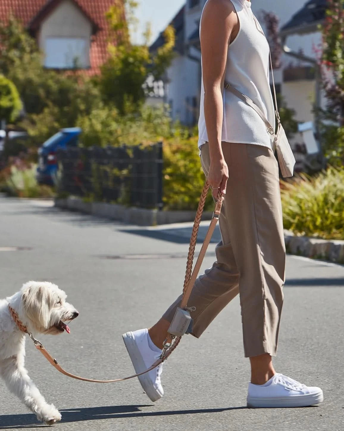 BERGAMO BRAIDED COWHIDE LEATHER LEASH | רצועה מתכווננת לכלב