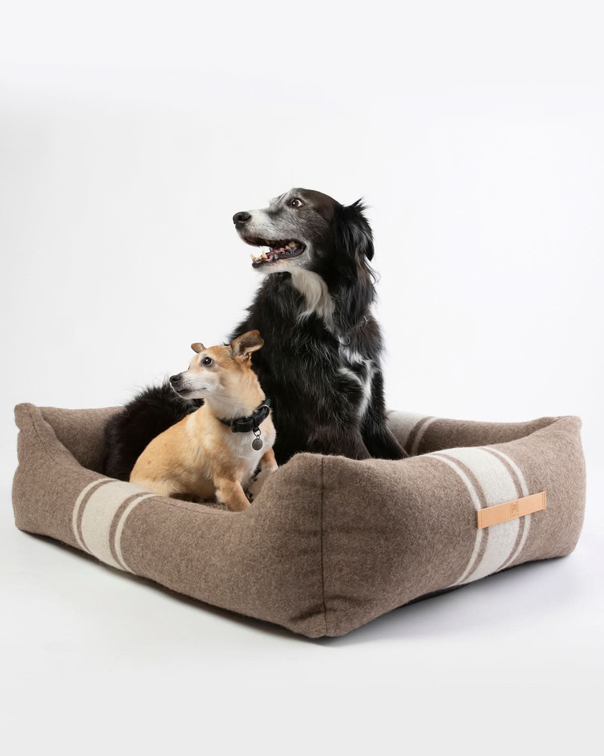HENRI RECYCLED WOOL DOG BED | מיטה לכלב