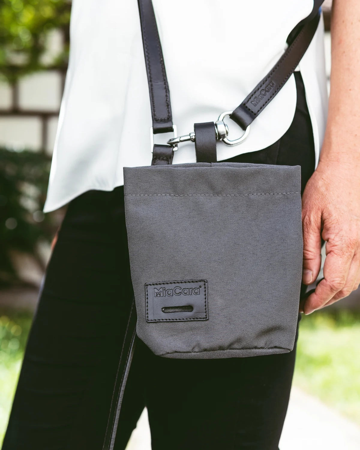 LUPO DOG TREAT BAG | נרתיק חטיפים לכלב