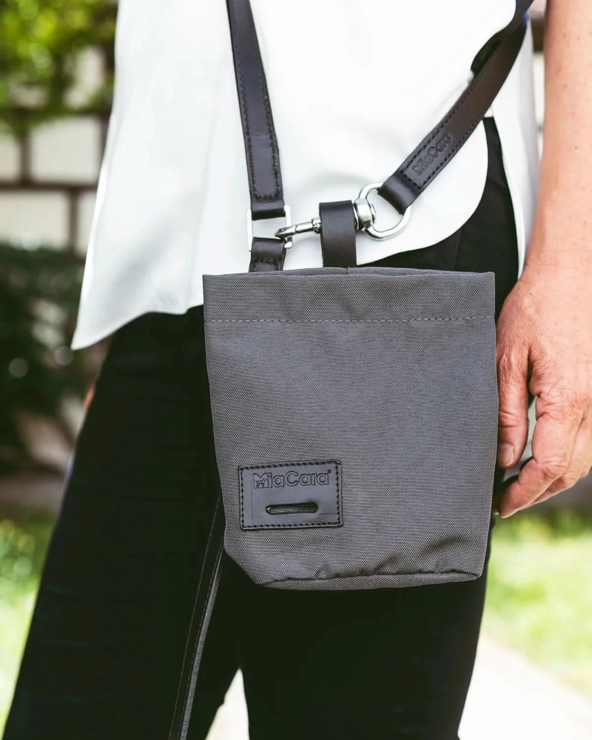 LUPO DOG TREAT BAG | נרתיק חטיפים לכלב