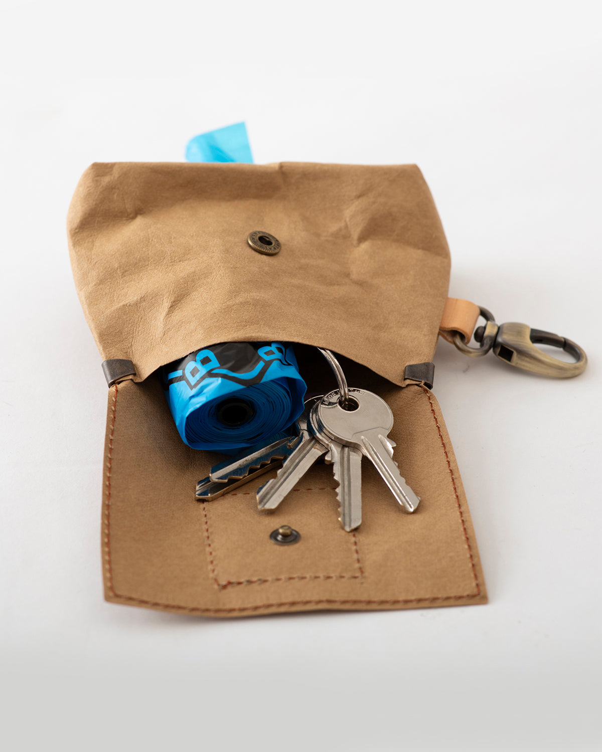 OLIVIERO POO BAG HOLDER | נרתיק לשקיות איסוף