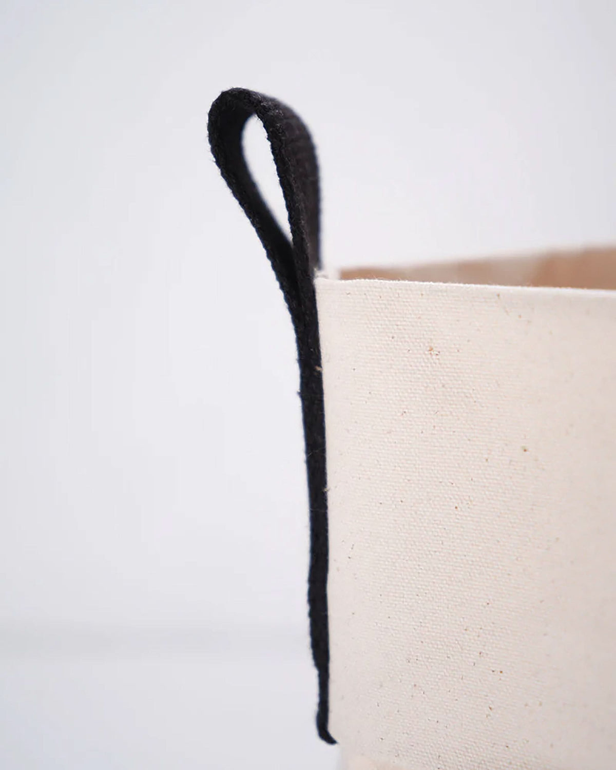שק אחסון מעוצב מקנבס לשקי מזון / צעצועים | BERENICE FOOD & TOY HOLDER IN STRUCTURED CANVAS