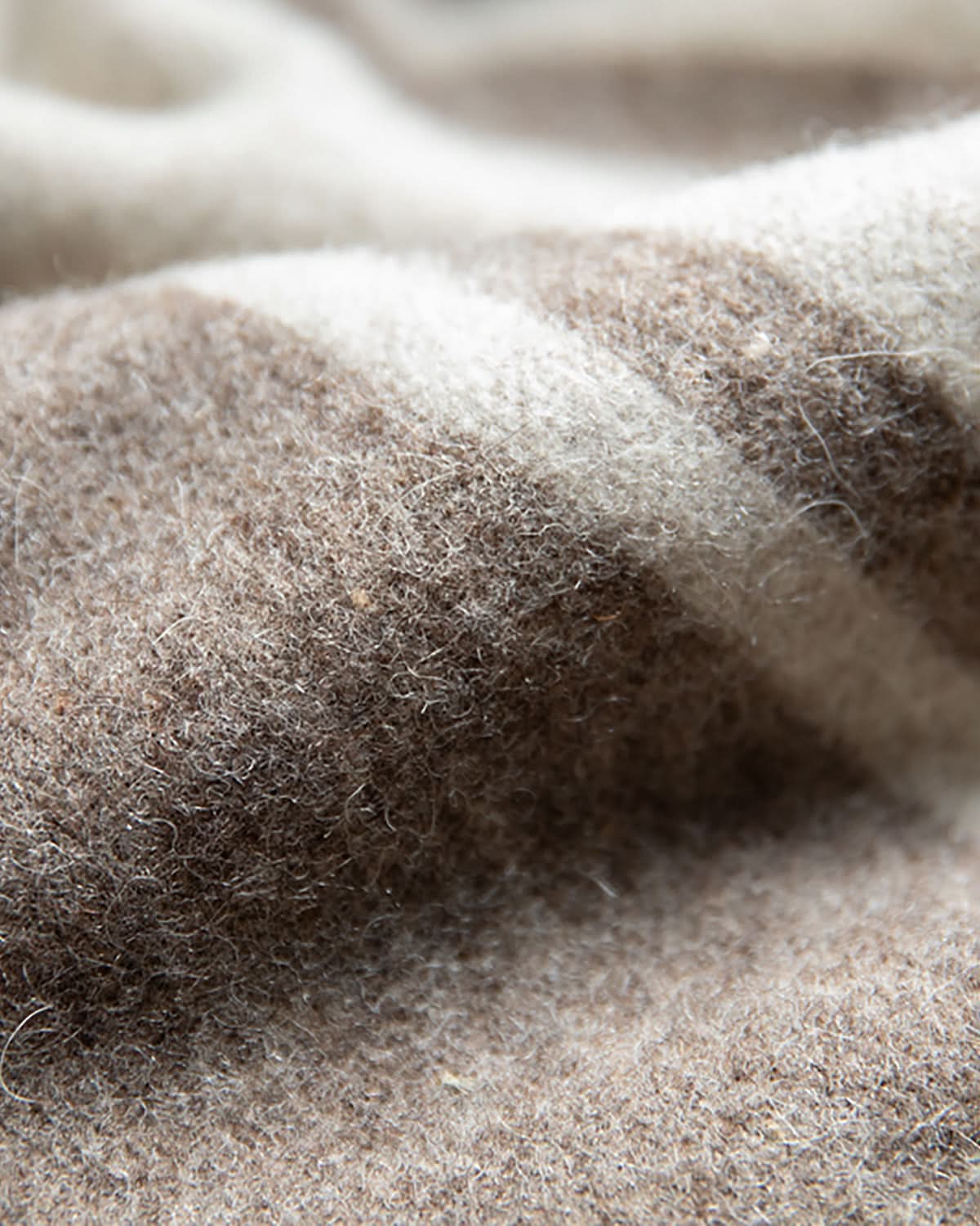 INGE RECYCLED WOOL BAG | תיק נשיאה לכלב או תיק לבעלים