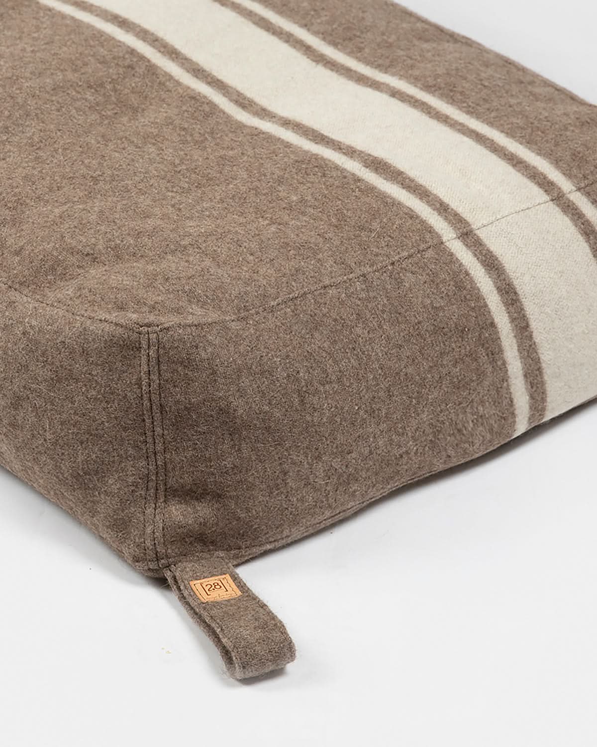 REPLACEMENT COVER FROM RECYCLED WOOL FOR YOUSUF BED | ריפוד להחלפה למיטה לכלב