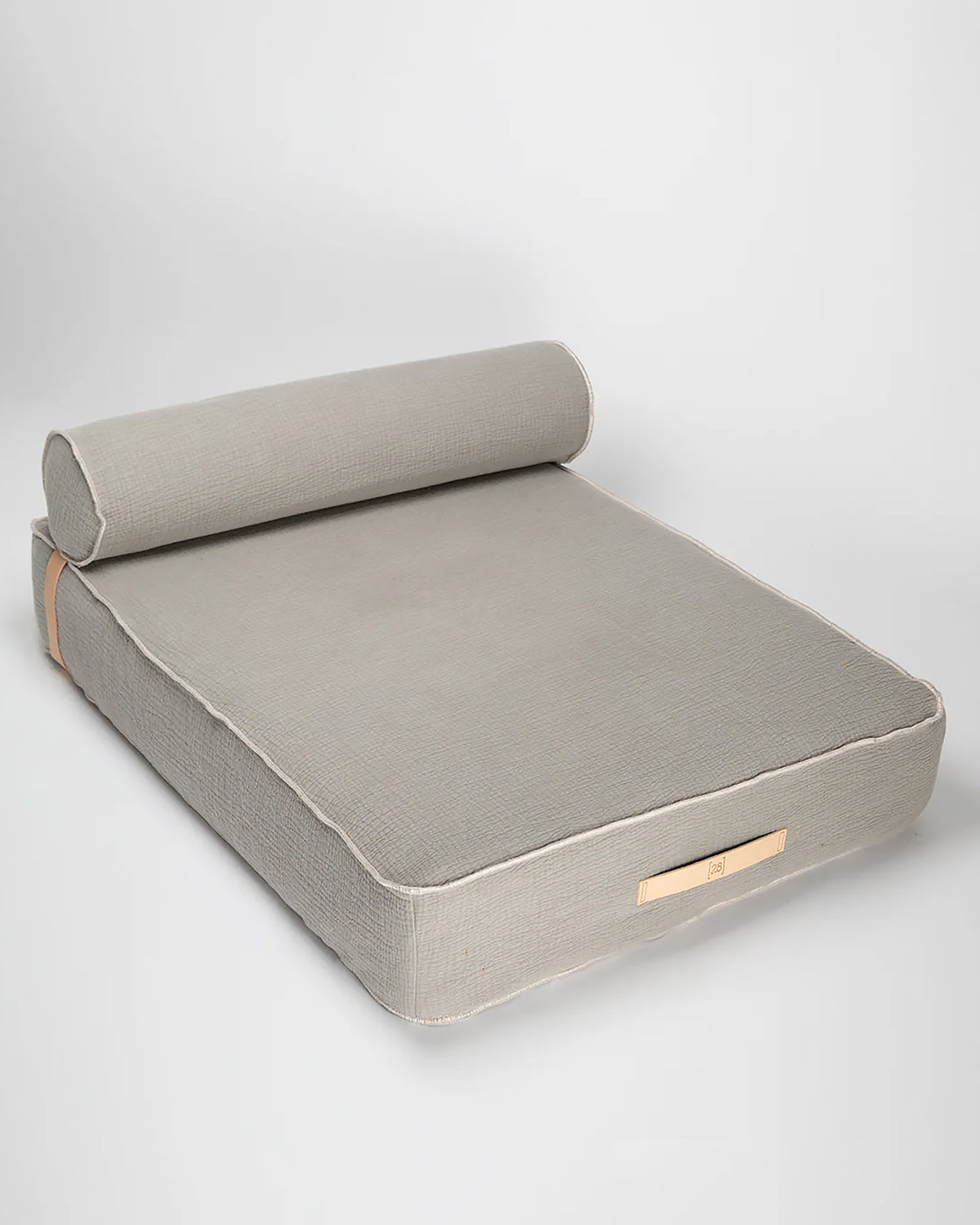 GIAMPAOLO ELEPHANT COTTON LOUNGE BED | מיטת לאונג׳ אורתופדית לכלב