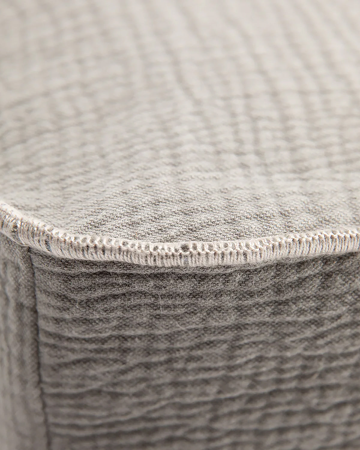 GIAMPAOLO ELEPHANT COTTON LOUNGE BED | מיטת לאונג׳ אורתופדית לכלב