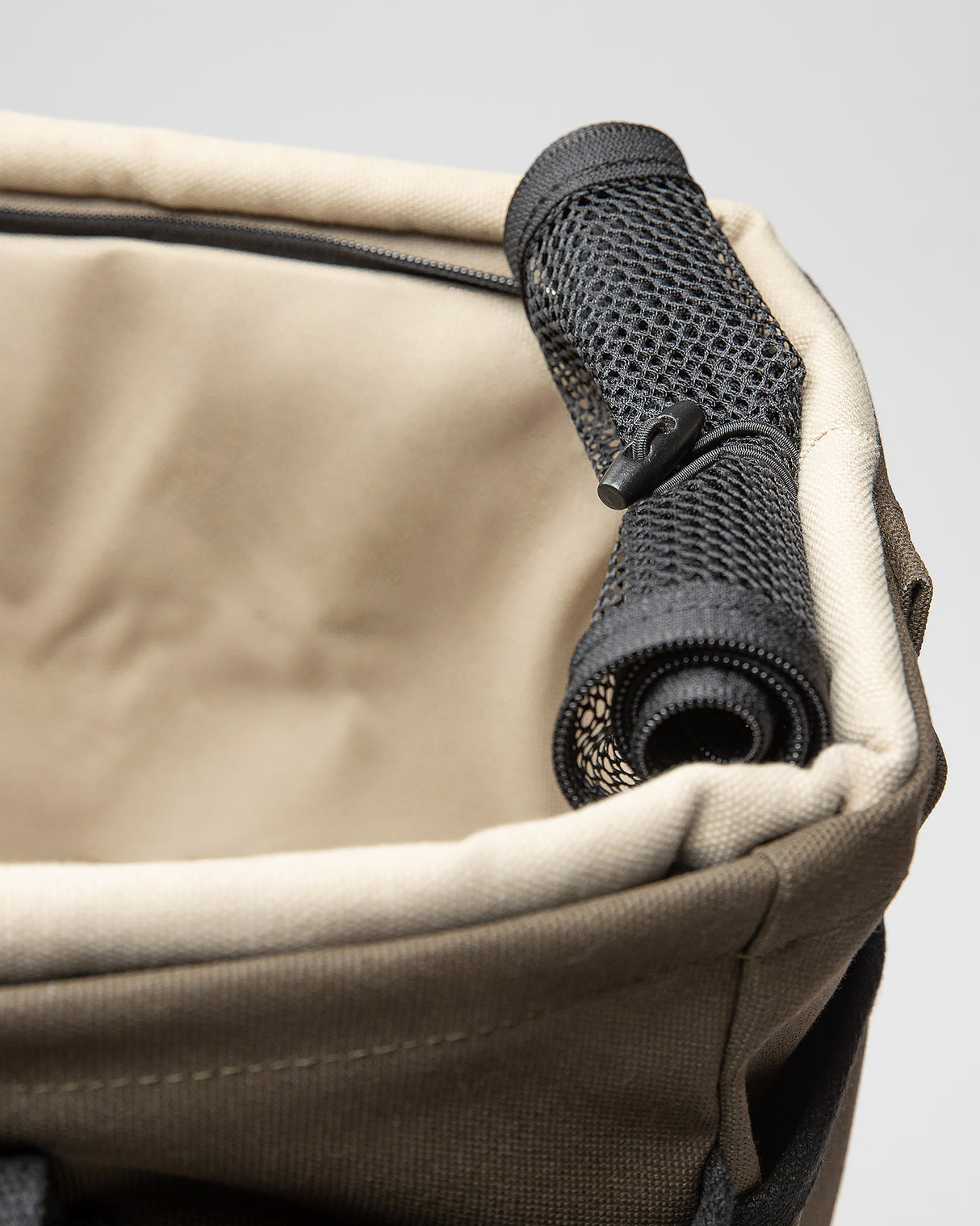 DIANA BAG | תיק נשיאה לכלב או תיק לבעלים