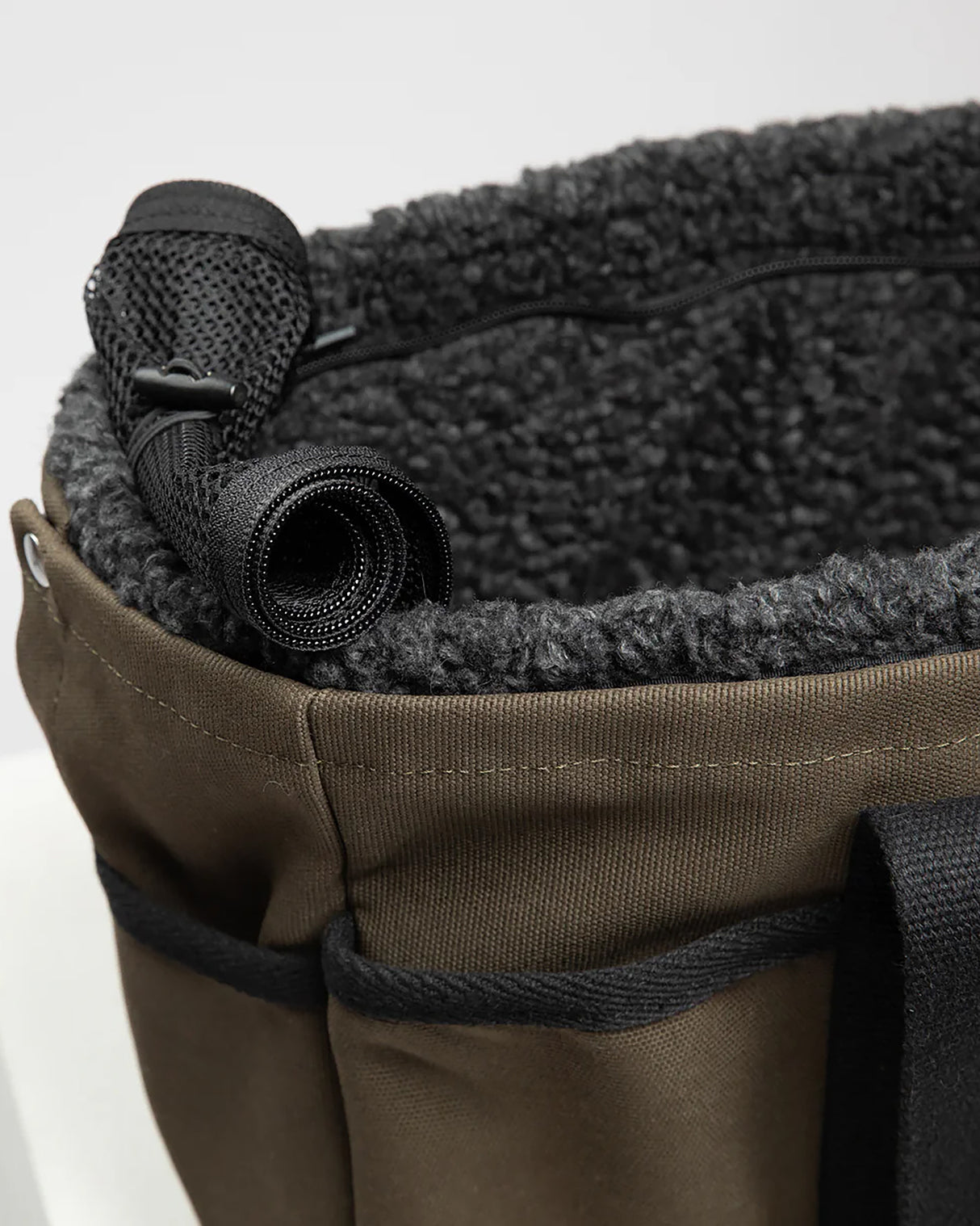 DIANA BAG | תיק נשיאה לכלב או תיק לבעלים