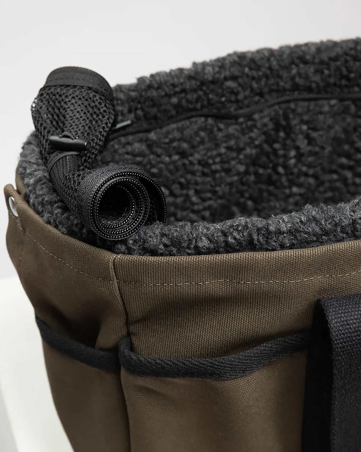 DIANA BAG | תיק נשיאה לכלב או תיק לבעלים