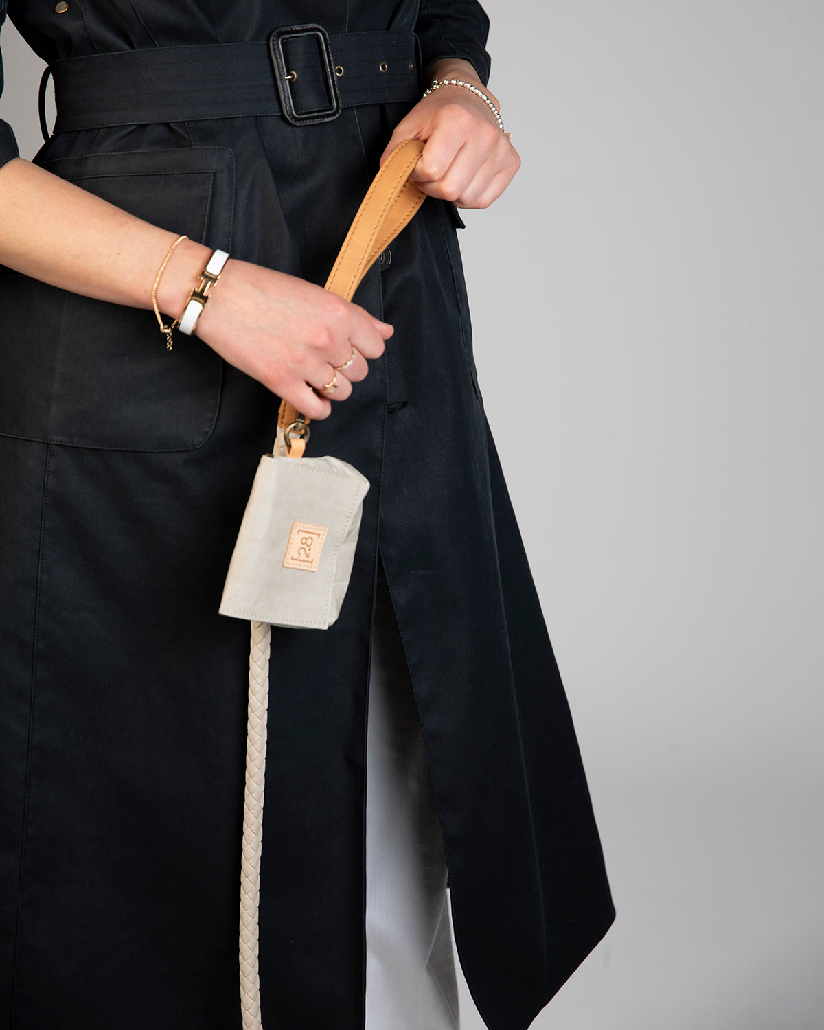 OLIVIERO POO BAG HOLDER | נרתיק לשקיות איסוף