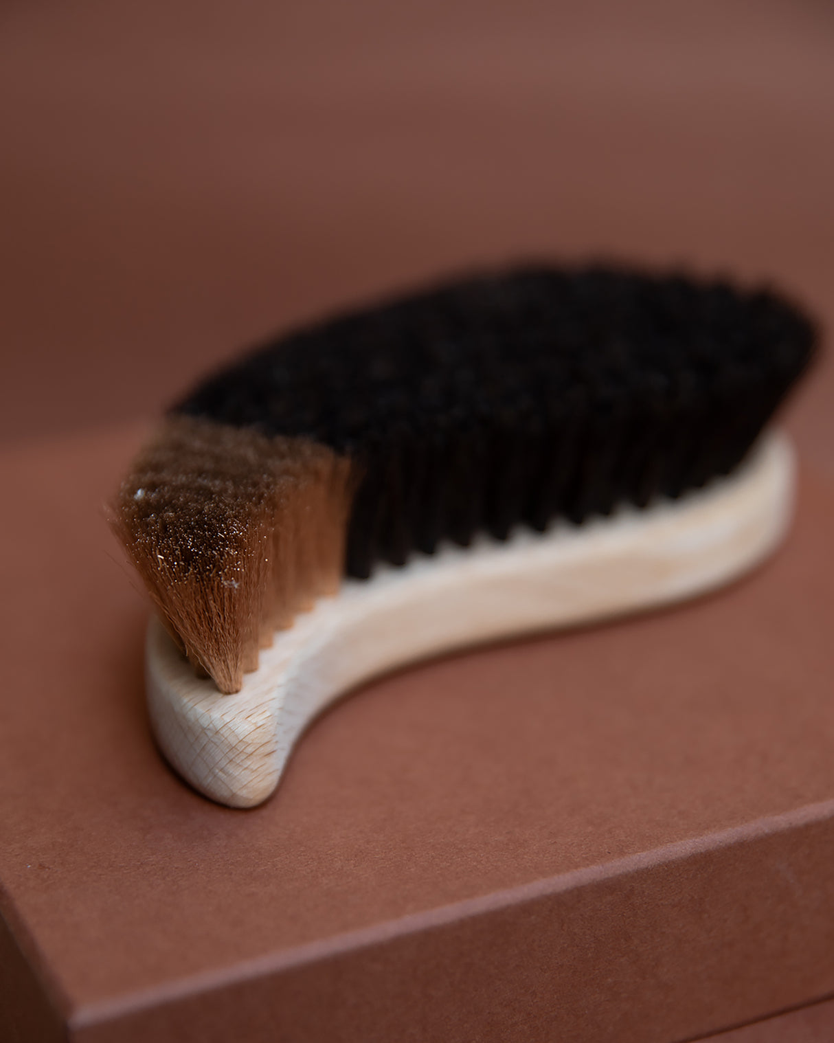 LEE DOG BRUSHES | מברשות שיער לכלבים