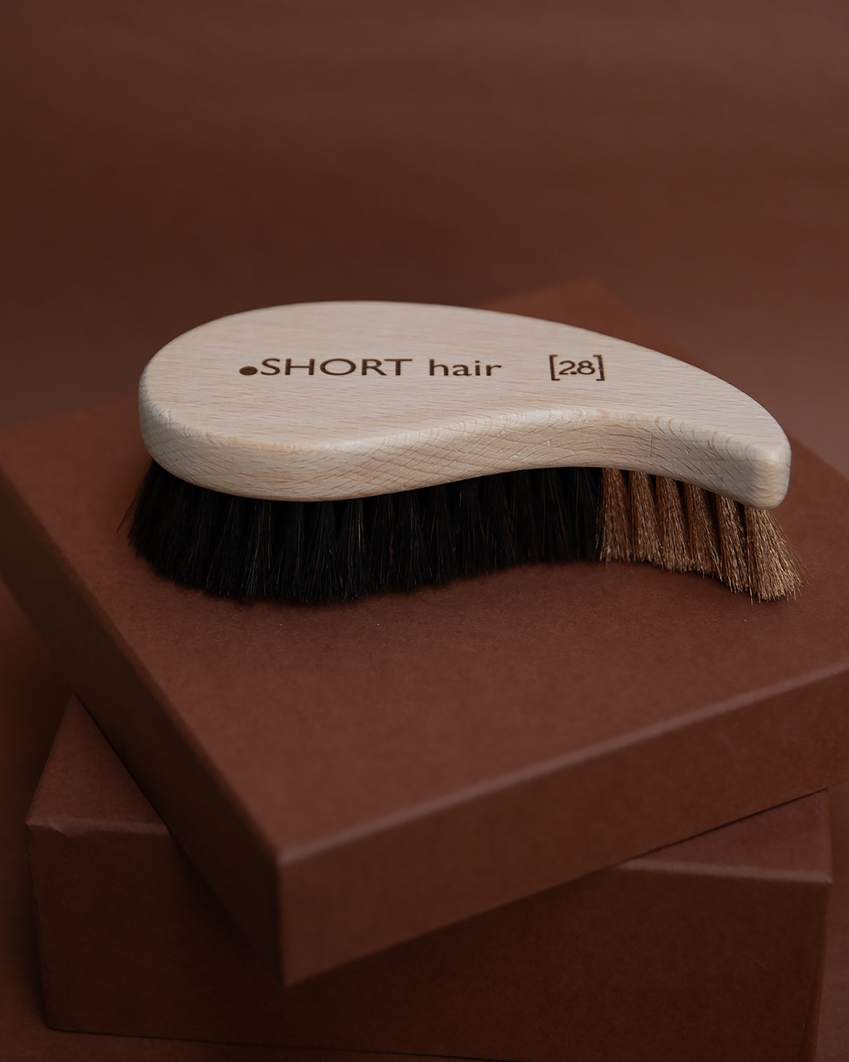 LEE DOG BRUSHES | מברשות שיער לכלבים