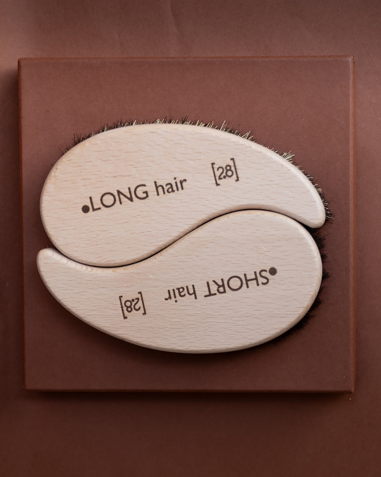 LEE DOG BRUSHES | מברשות שיער לכלבים