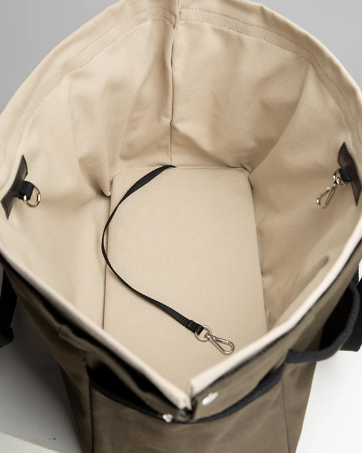 תיק נשיאה לכלב או תיק לבעלים