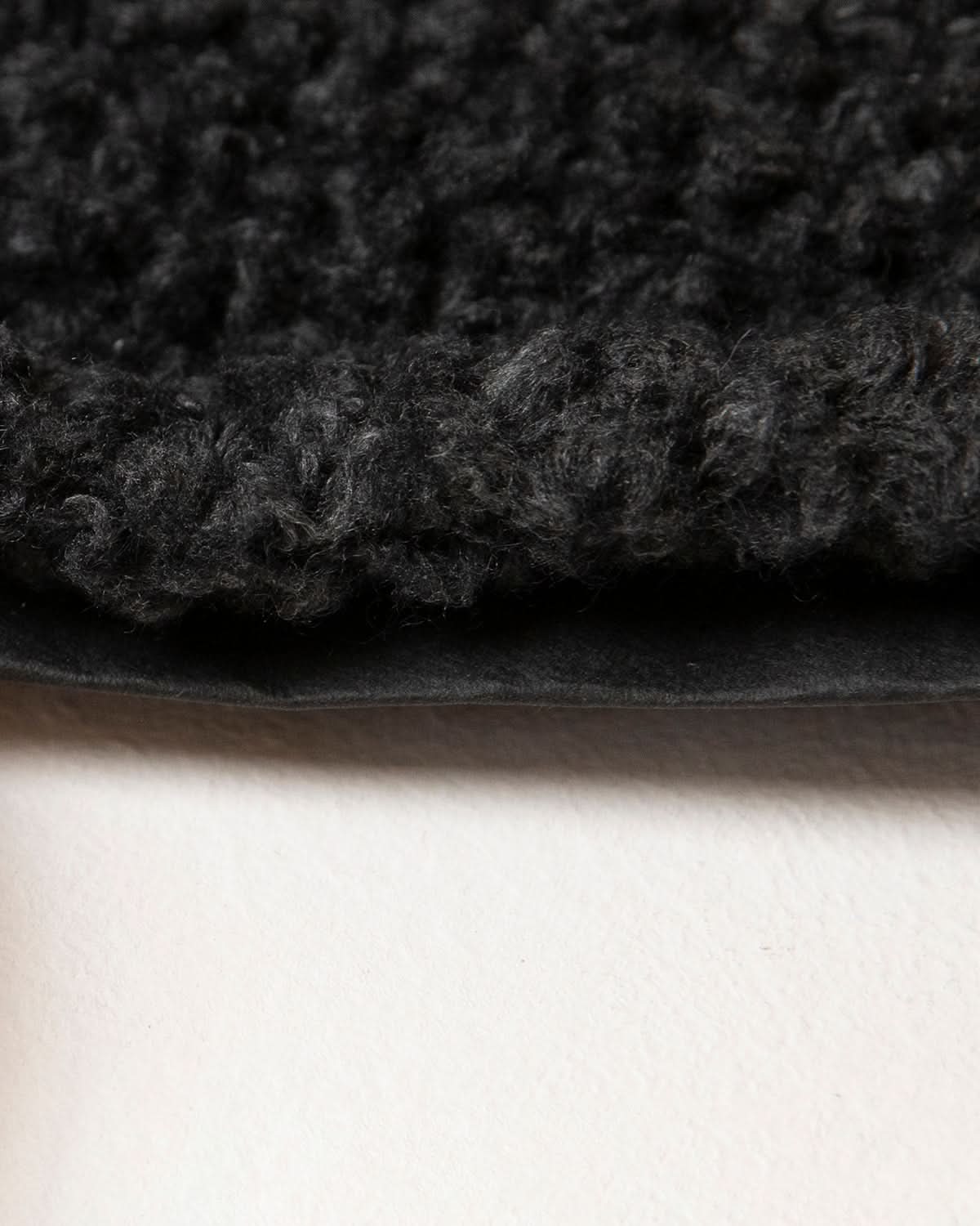 RICHARD SLIM DOG CUSHION | כרית לכלב