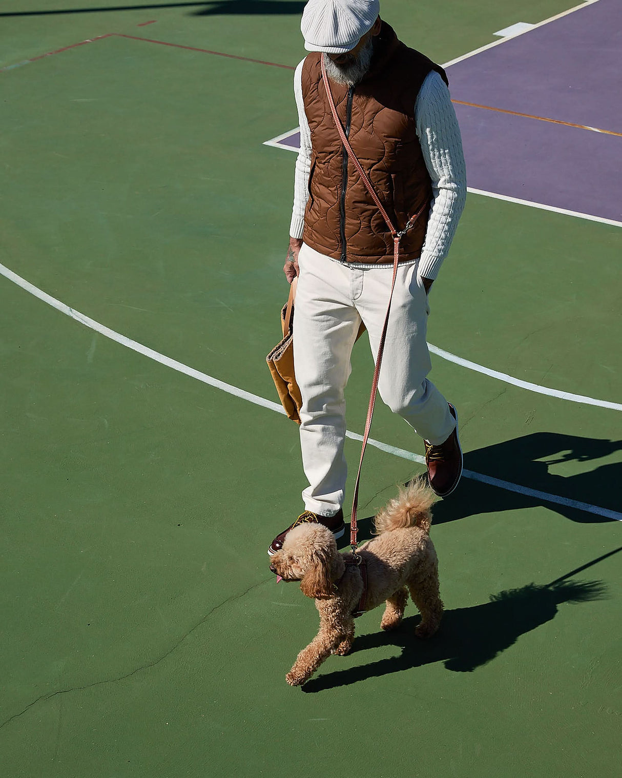 GABRIELE FREE-HANDS LONG LEATHER DOG LEASH | רצועת עור ארוכה ומתכווננת לכלבים