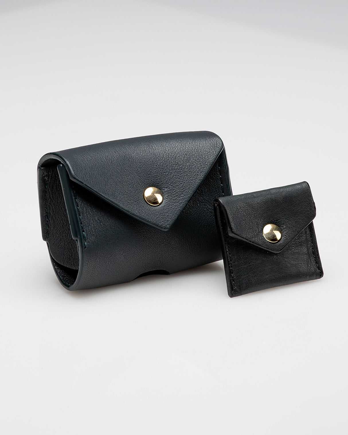 MARTIN NAPPA LEATHER | נרתיק שקיות איסוף מעור