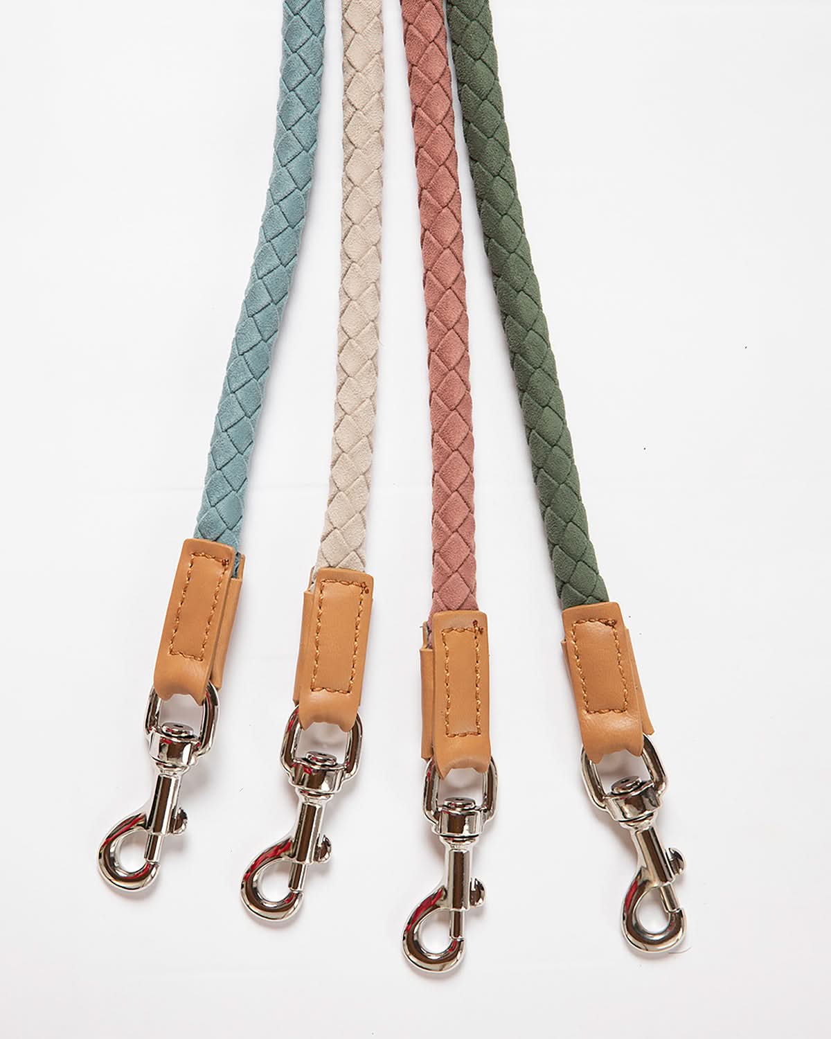 רצועת עור טבעוני לכלב