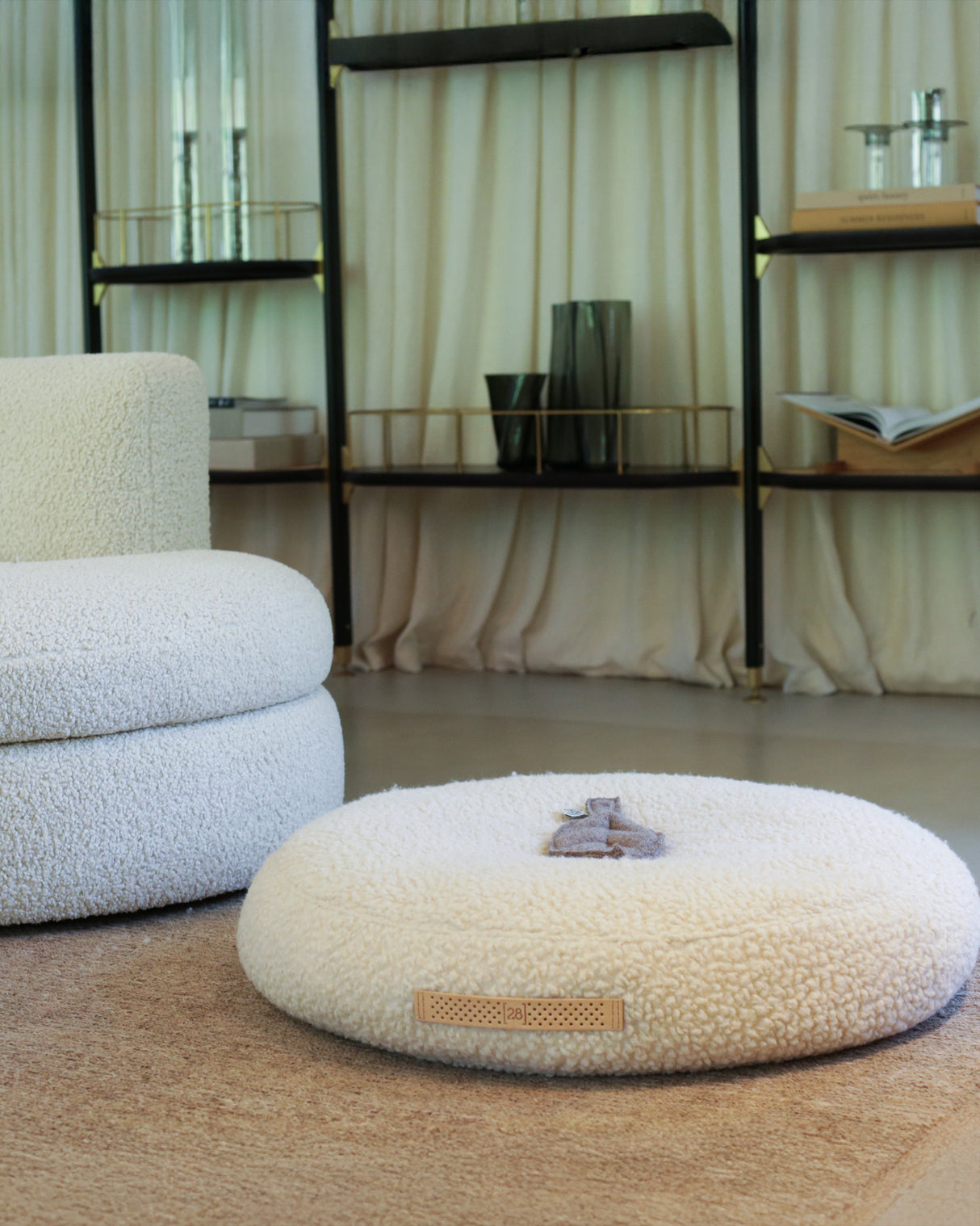 FULVIO BOUCLÉ WOOL BED | מיטת פוף לכלב
