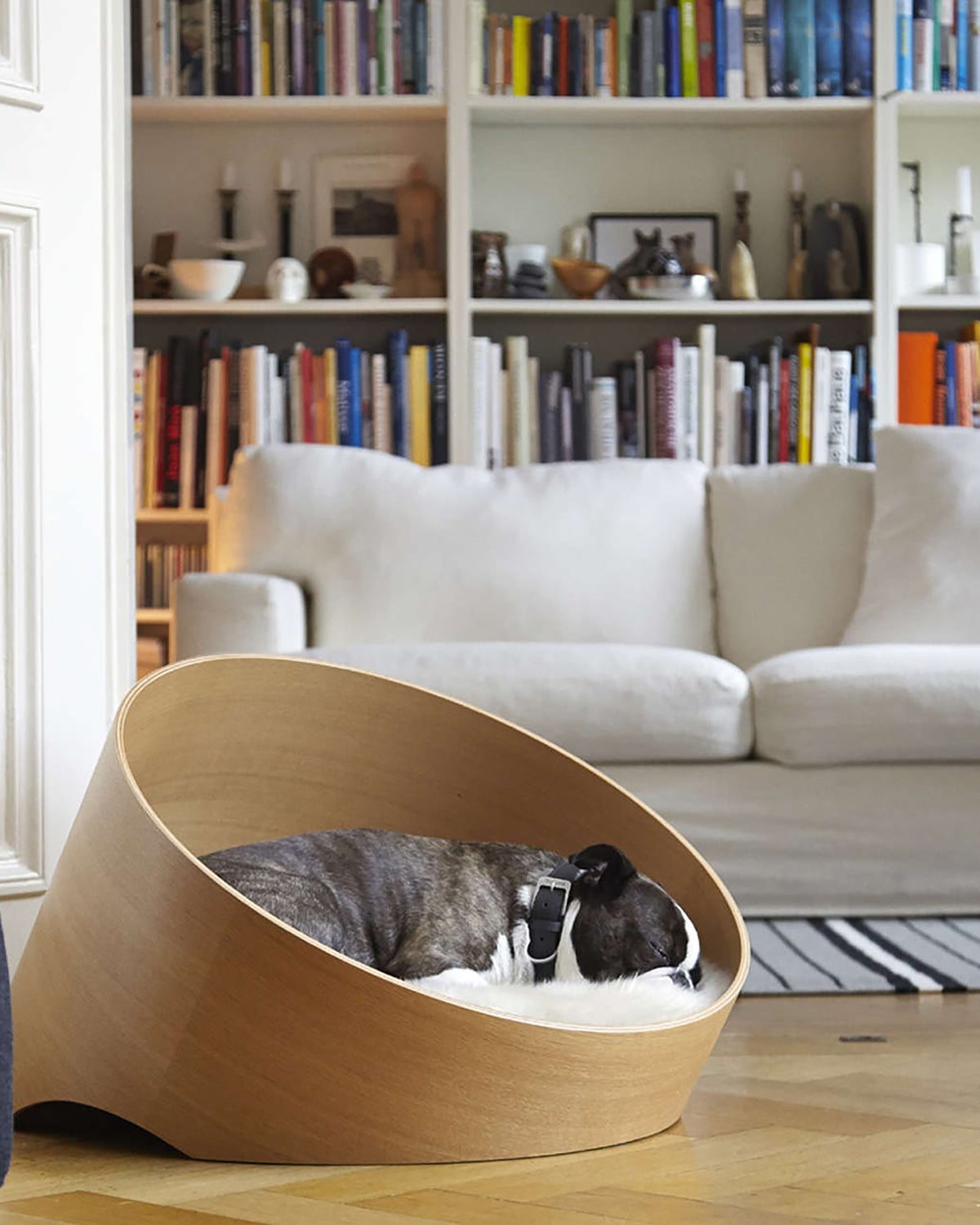 COVO CAT CAVE BED | מיטת עץ לחתול
