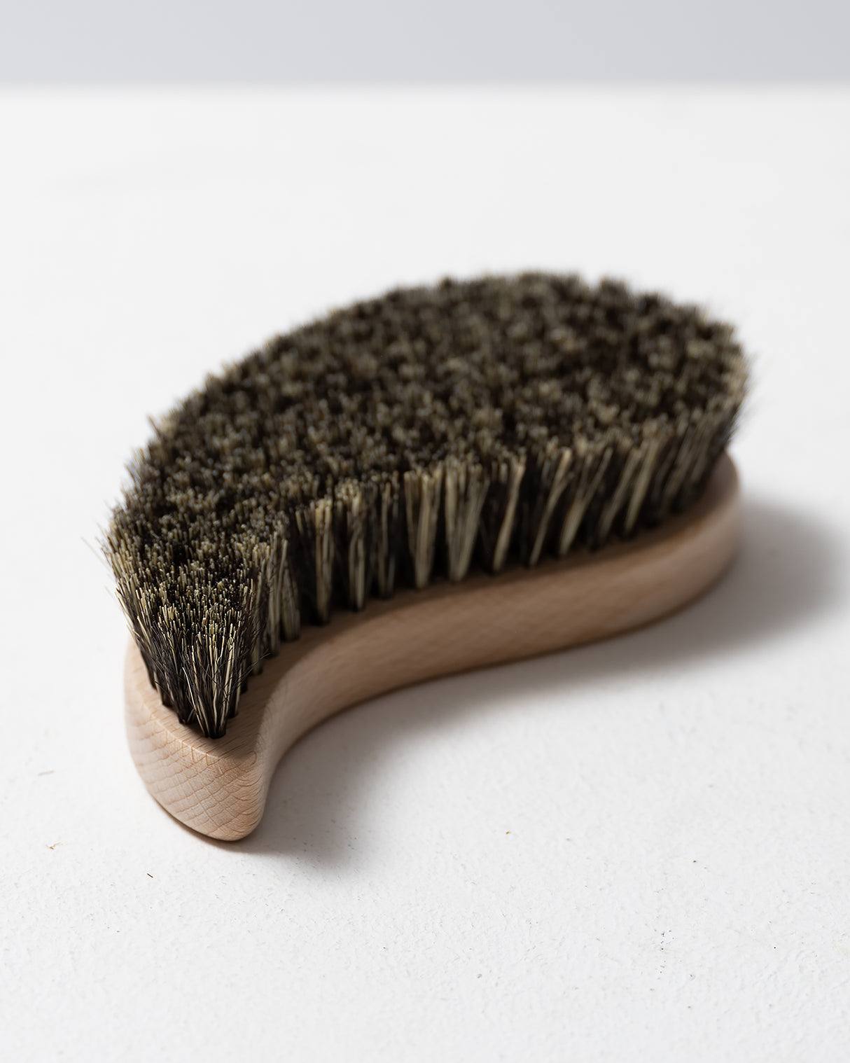 LEE DOG BRUSHES | מברשות שיער לכלבים