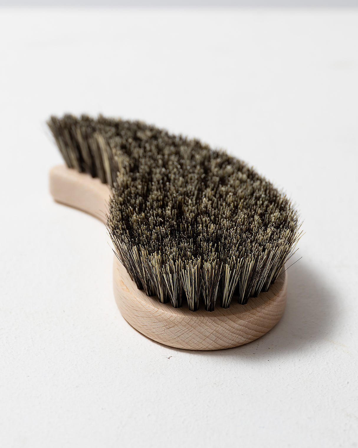 LEE DOG BRUSHES | מברשות שיער לכלבים