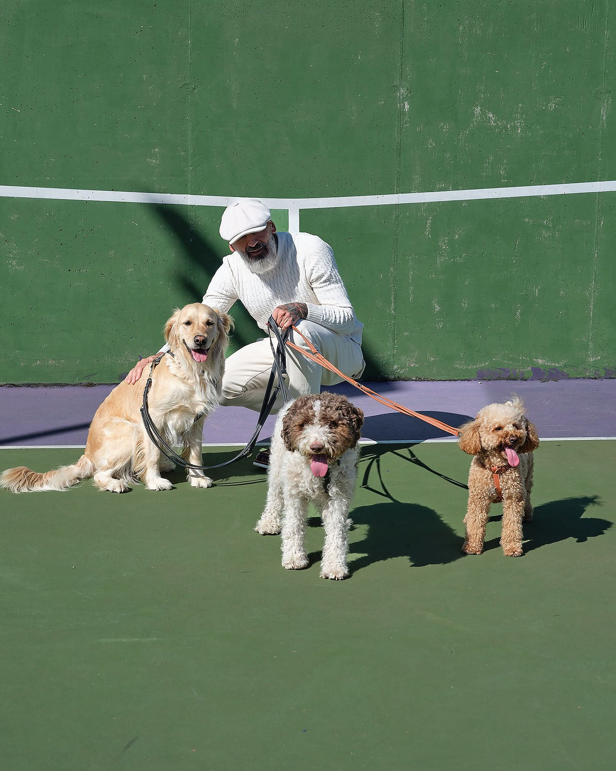 GABRIELE FREE-HANDS LONG LEATHER DOG LEASH | רצועת עור ארוכה ומתכווננת לכלבים