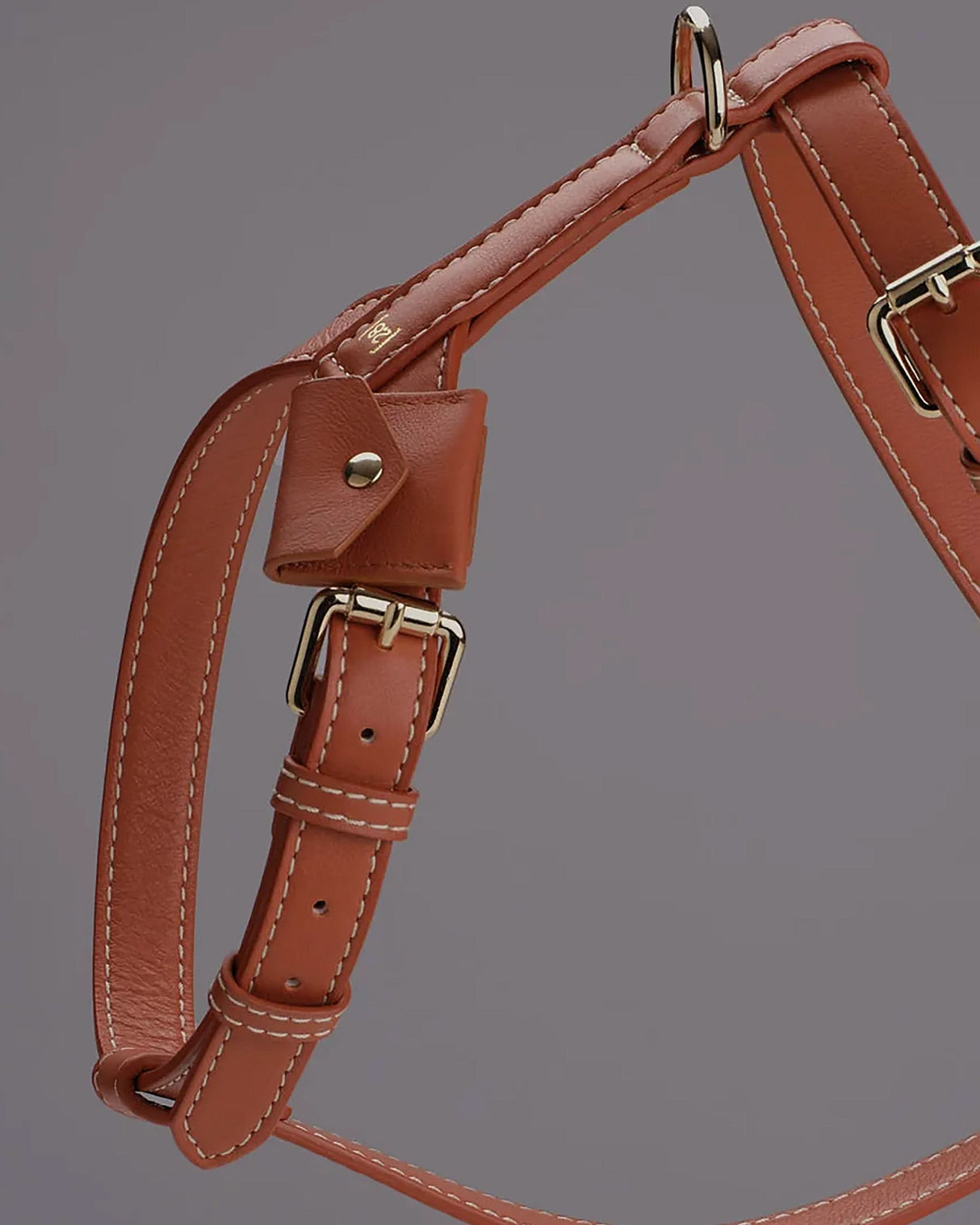 UGO AirTag® LEATHER HOLDER | קייס איירטאג לקולר ולרתמה לכלב