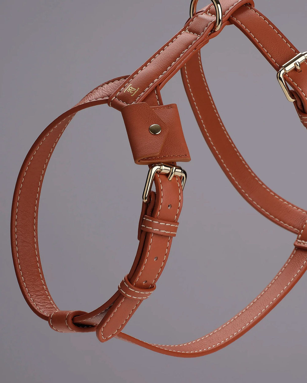 UGO AirTag® LEATHER HOLDER | קייס איירטאג לקולר ולרתמה לכלב