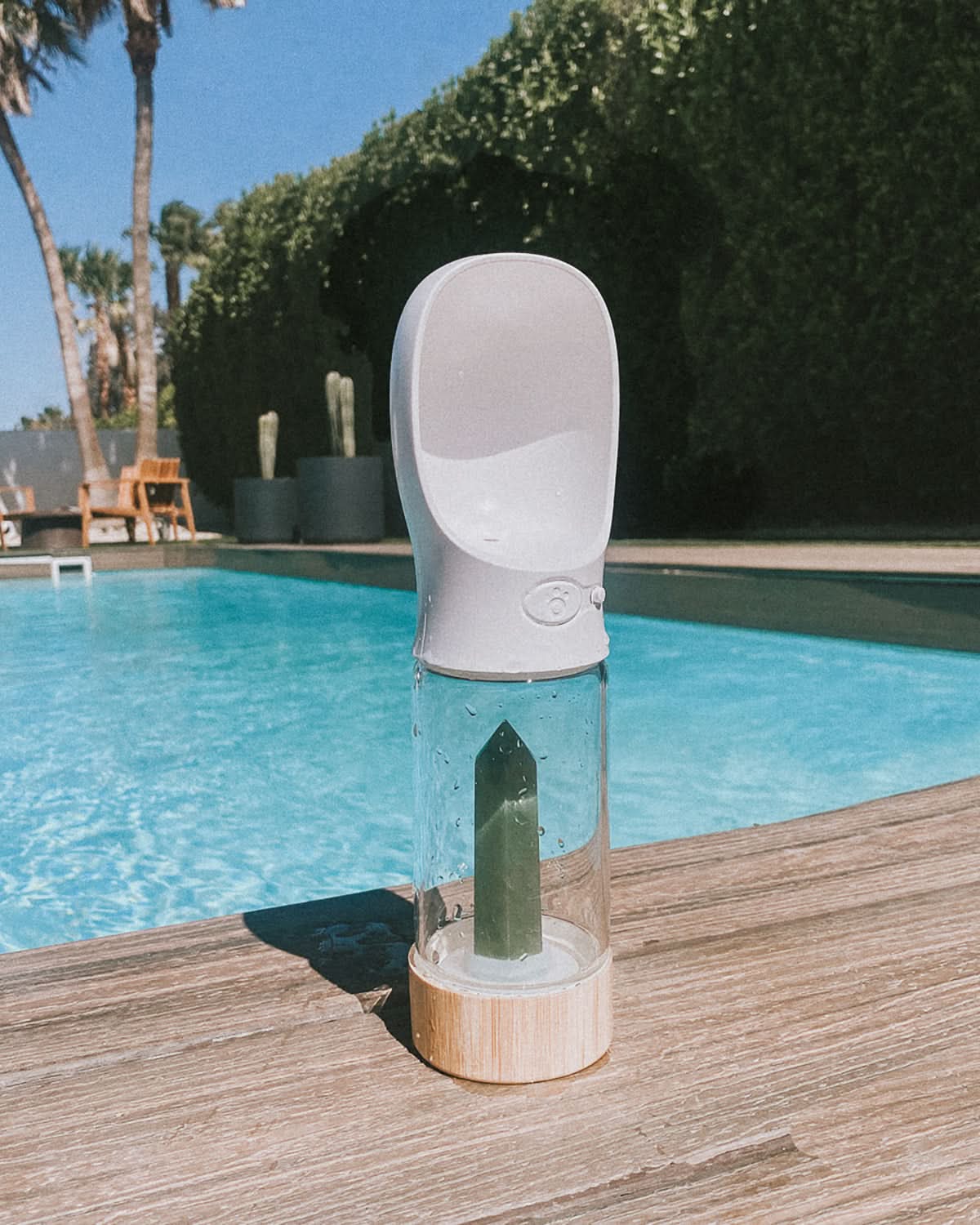 ENERGY CRYSTAL WATER BOTTLE | בקבוק מים עם אבן קריסטל אנרגטית