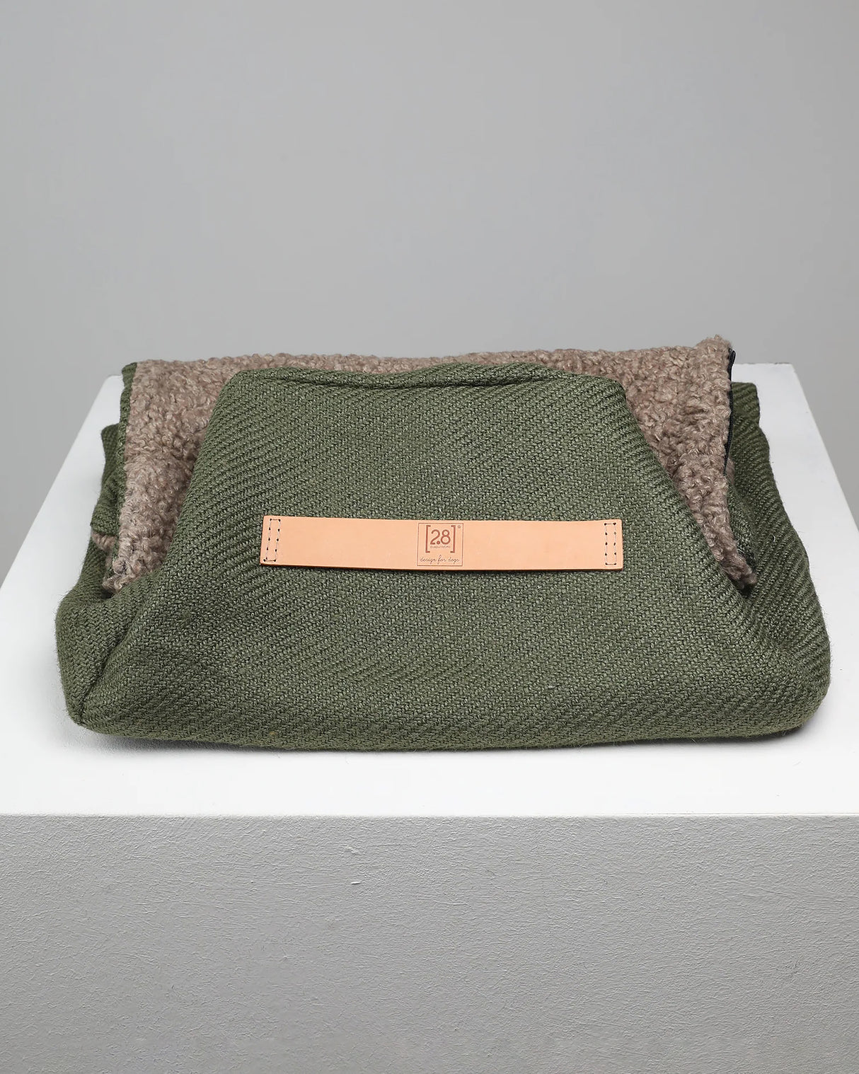 REPLACEMENT COVER FROM NATURAL JUTE FOR HENRI BED | ריפוד להחלפה למיטה לכלב