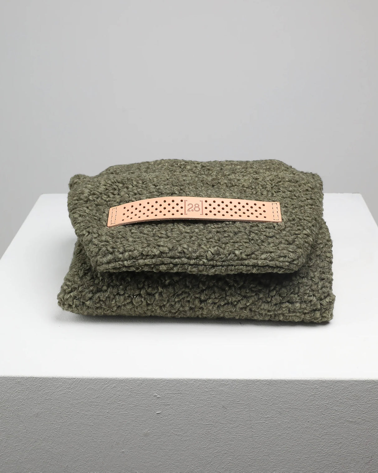 REPLACEMENT COVER FROM BOUCLÉ WOOL FOR FULVIO BED | ריפוד להחלפה למיטה לכלב