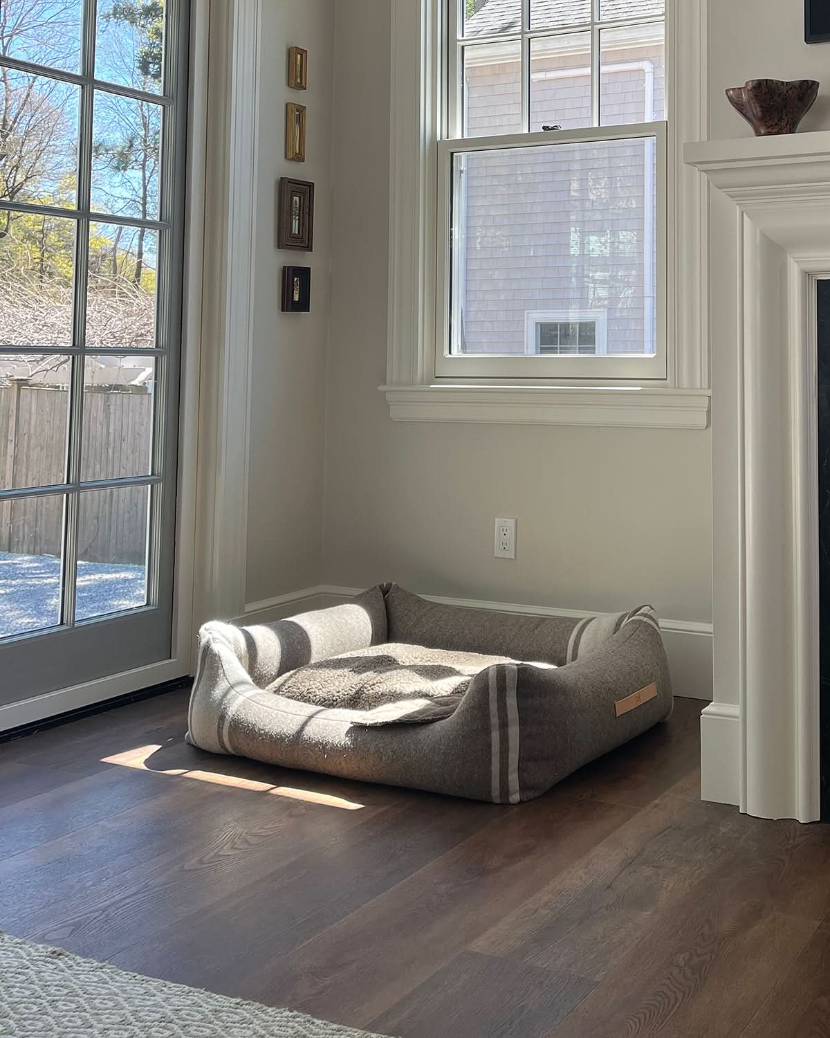 HENRI RECYCLED WOOL DOG BED | מיטה לכלב