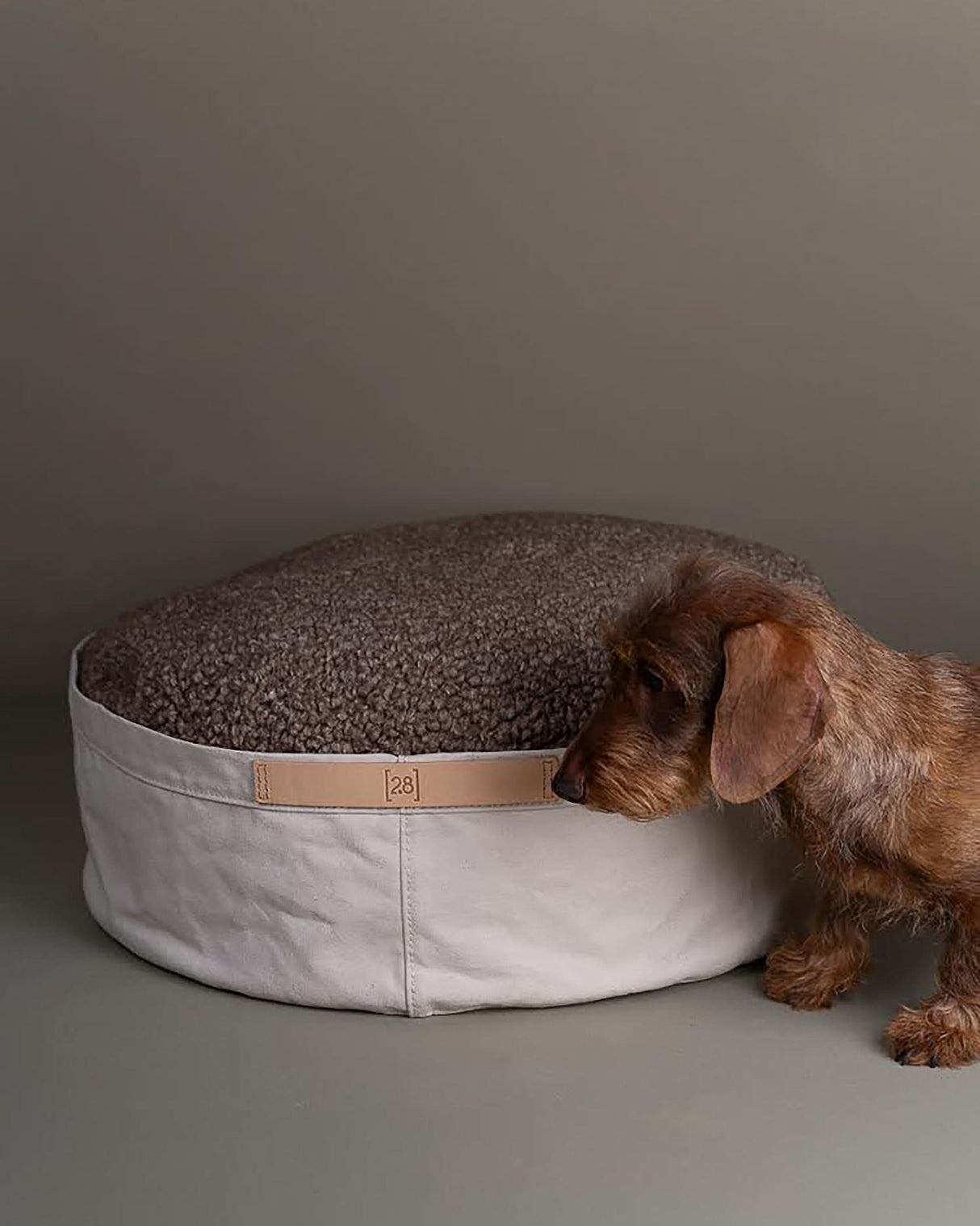 IRVING COTTON DRILL DOG & CAT BED | מיטה לכלבים ולחתולים