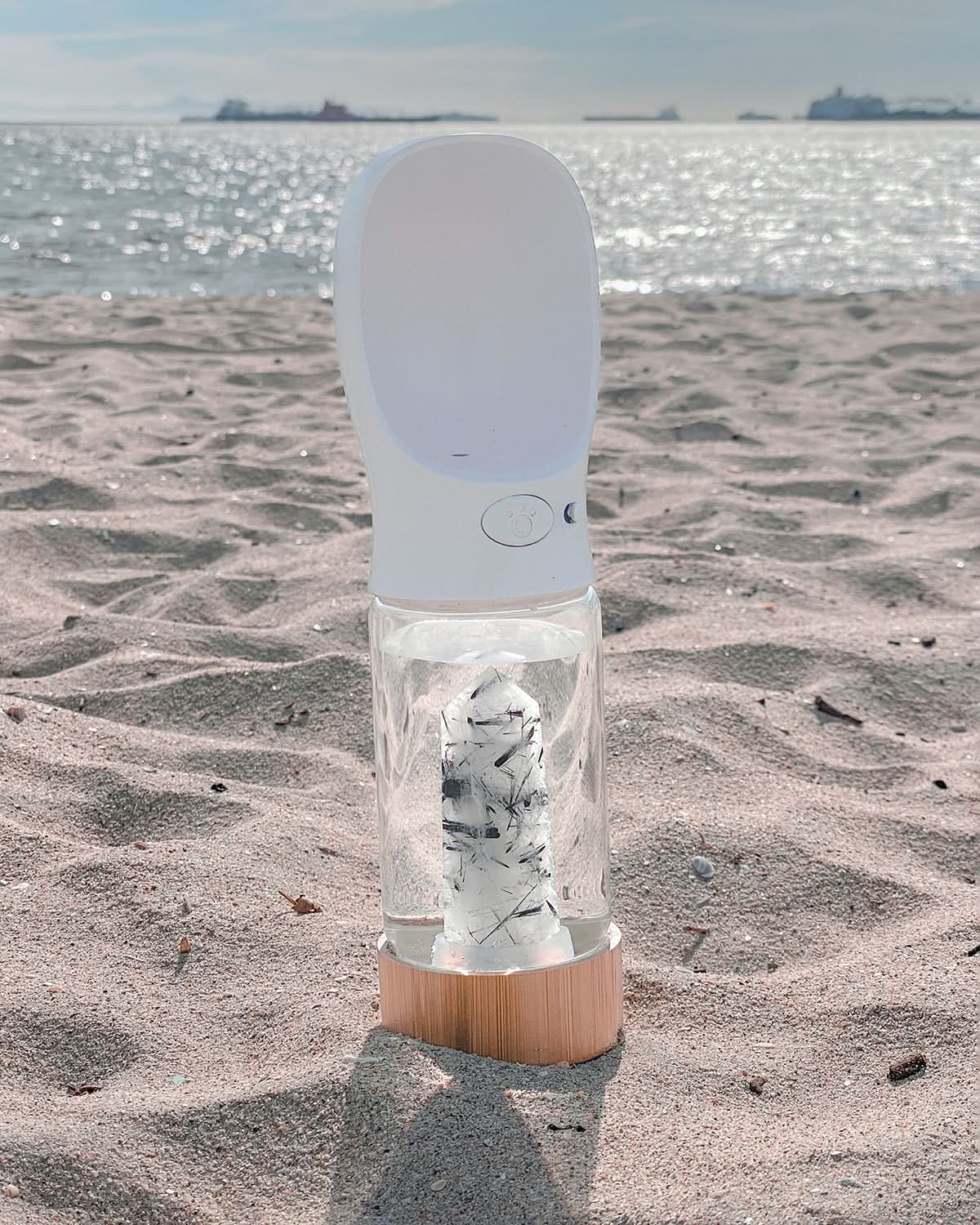 ENERGY CRYSTAL WATER BOTTLE | בקבוק מים עם אבן קריסטל אנרגטית