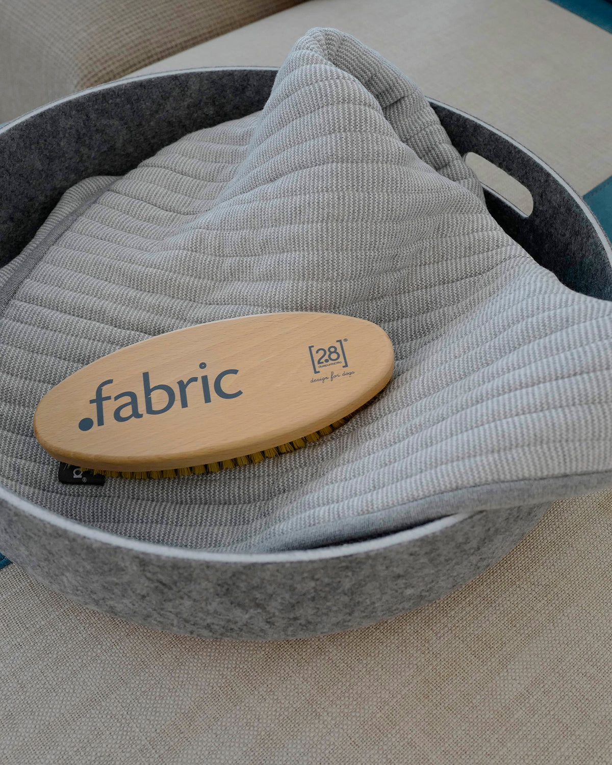 FLOR FABRICS BRUSH | מברשת בדים