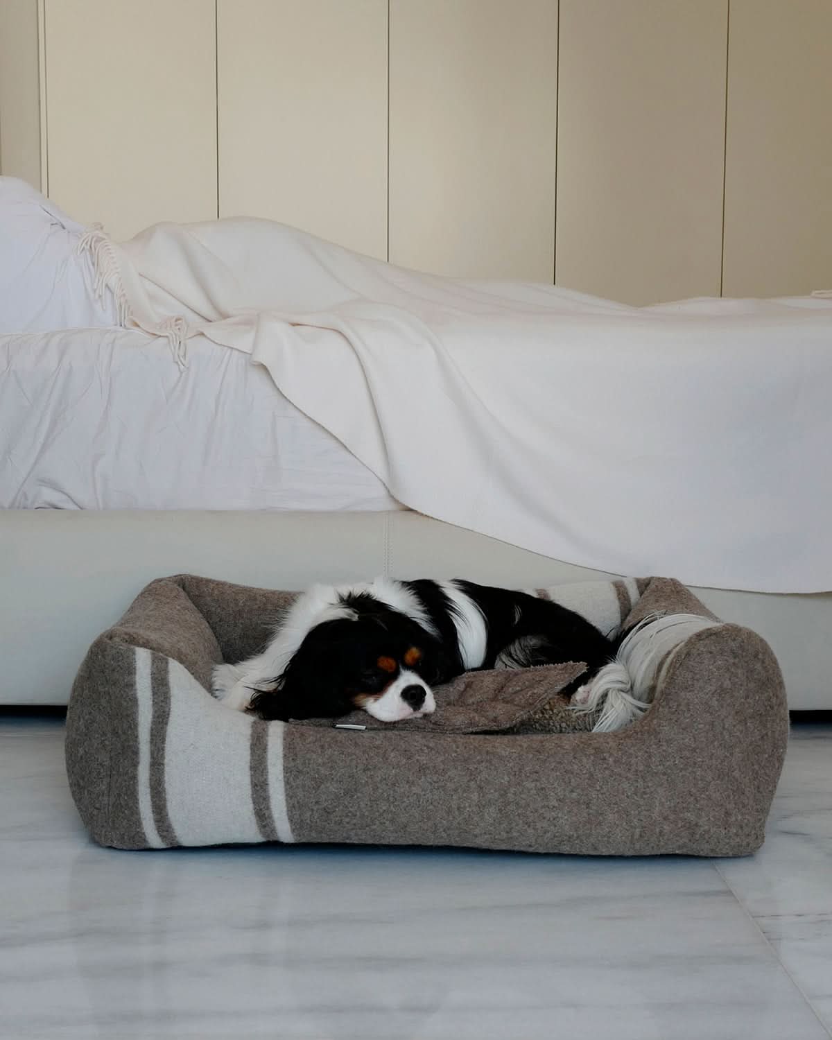 HENRI RECYCLED WOOL DOG BED | מיטה לכלב