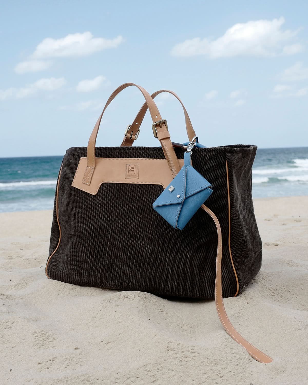 PooSh Poo Bags Holder | נרתיק לשקיות איסוף לכלב