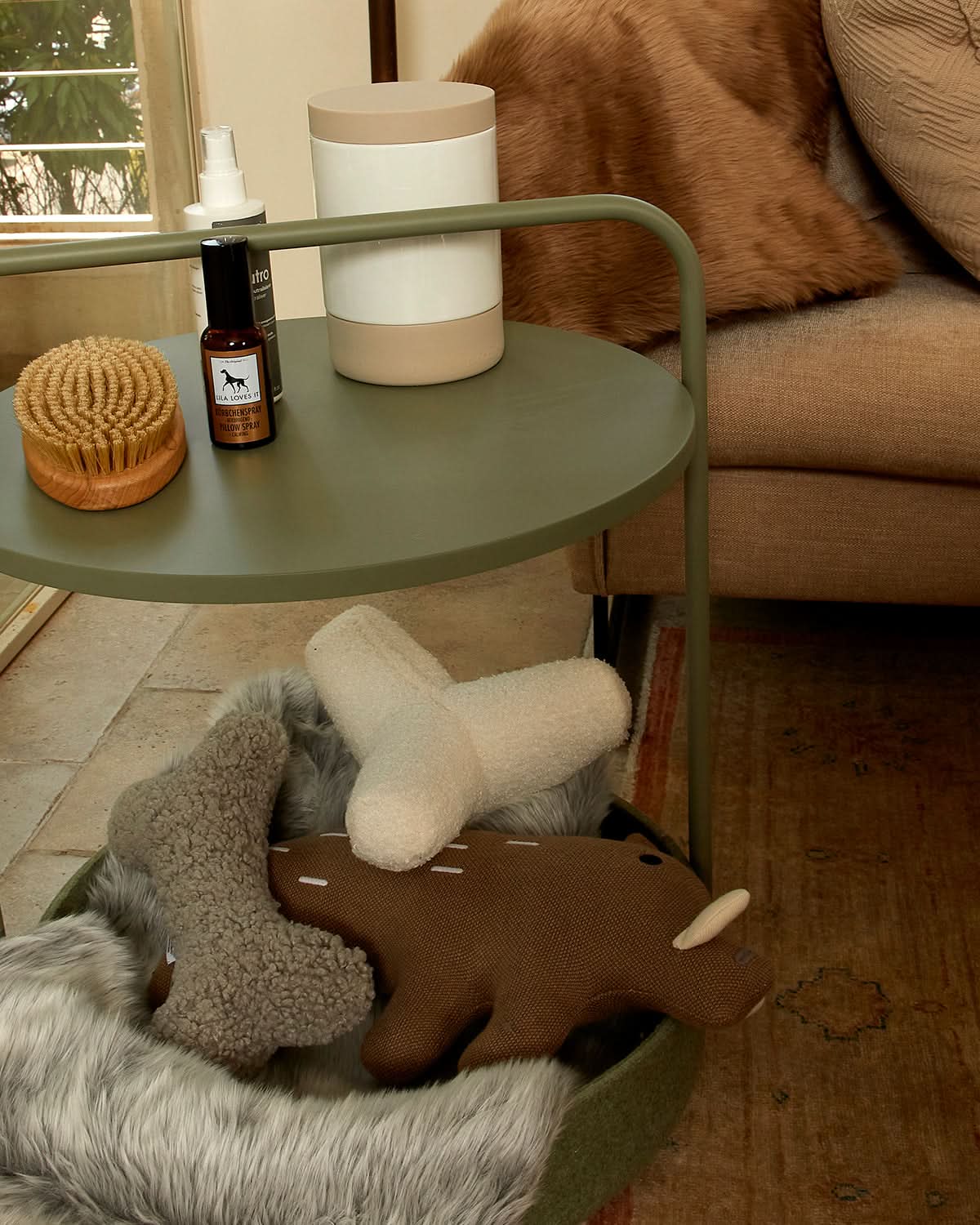 PILLOW SPRAY FOR DOGS & HUMANS | ספריי מרגיע ומבשם לכלב