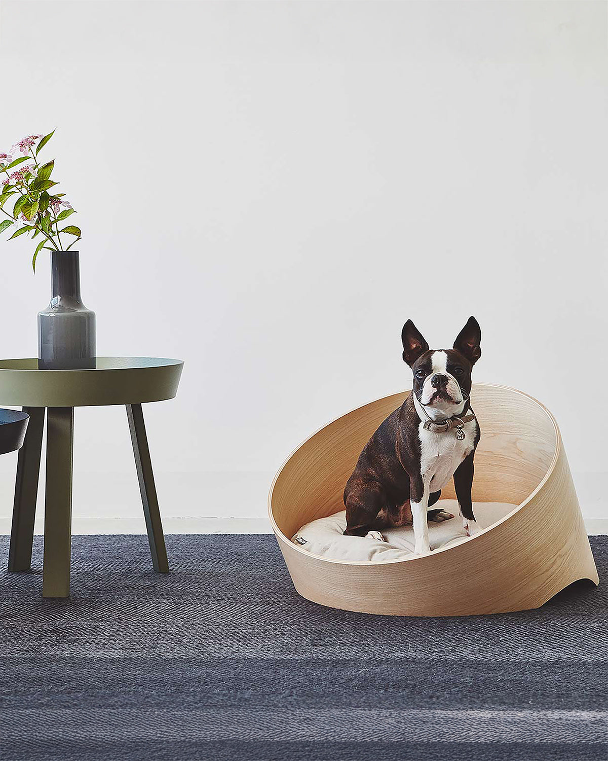 COVO DOG CAVE BED | מיטת עץ אורתופדית לכלב