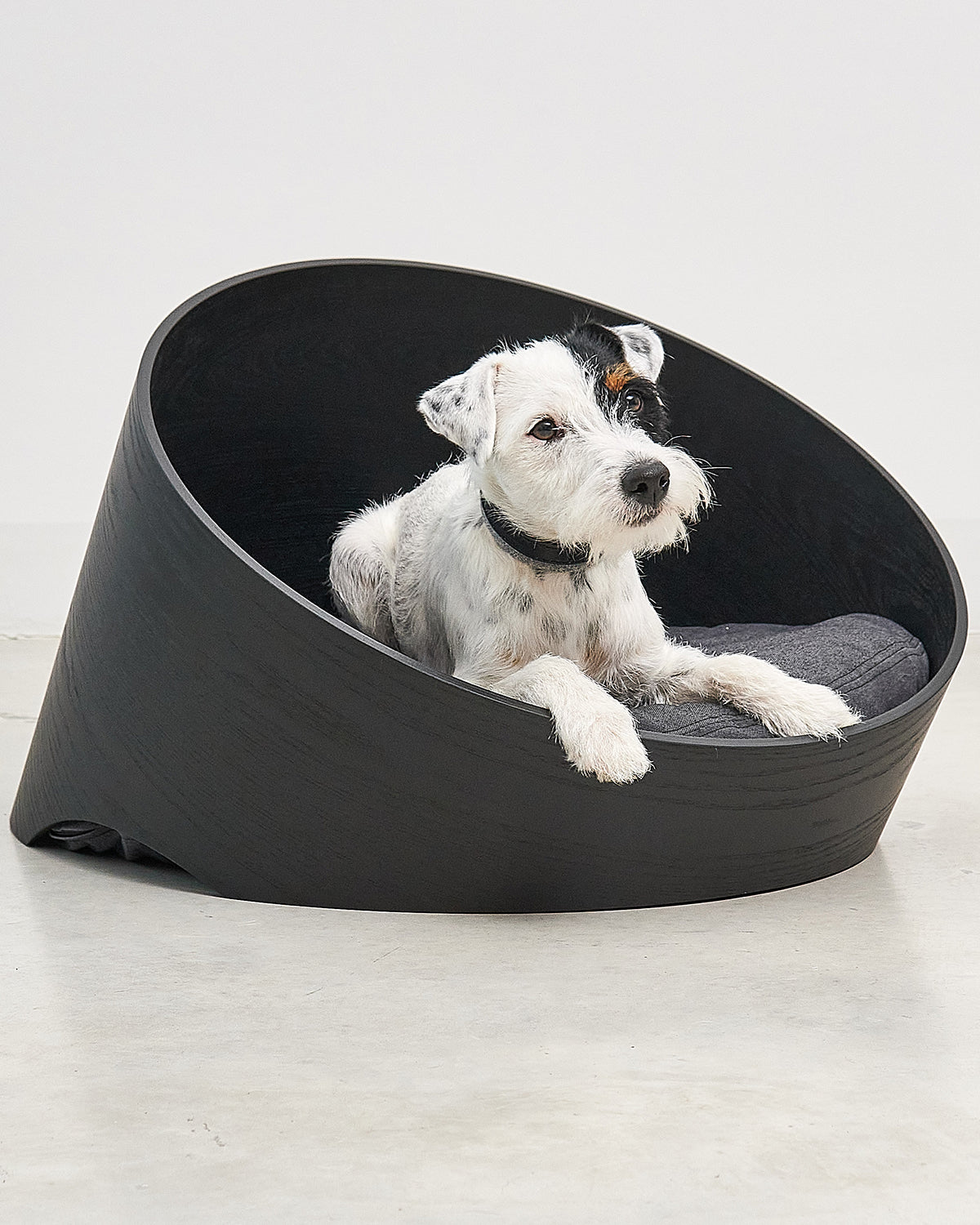 COVO DOG CAVE BED | מיטת עץ אורתופדית לכלב