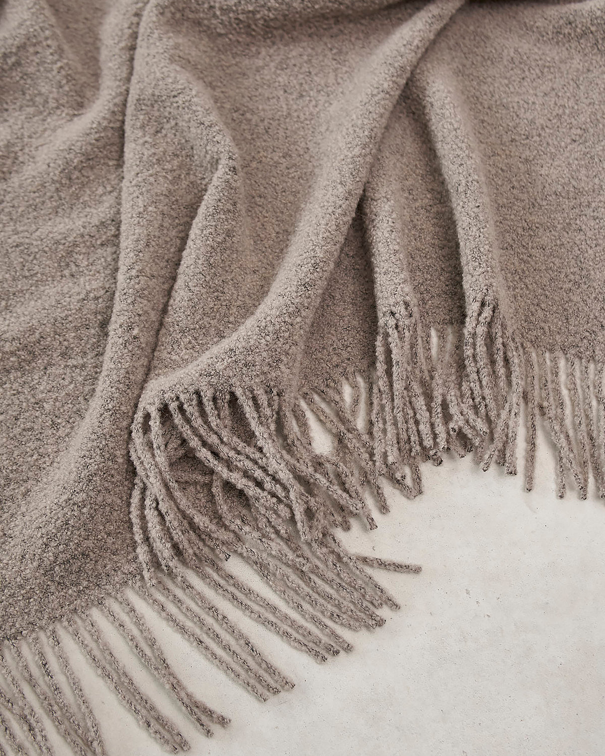 BUCCOLA THROW FAMILY BLANKET | שמיכה לכלב, לחתול ולבעלים