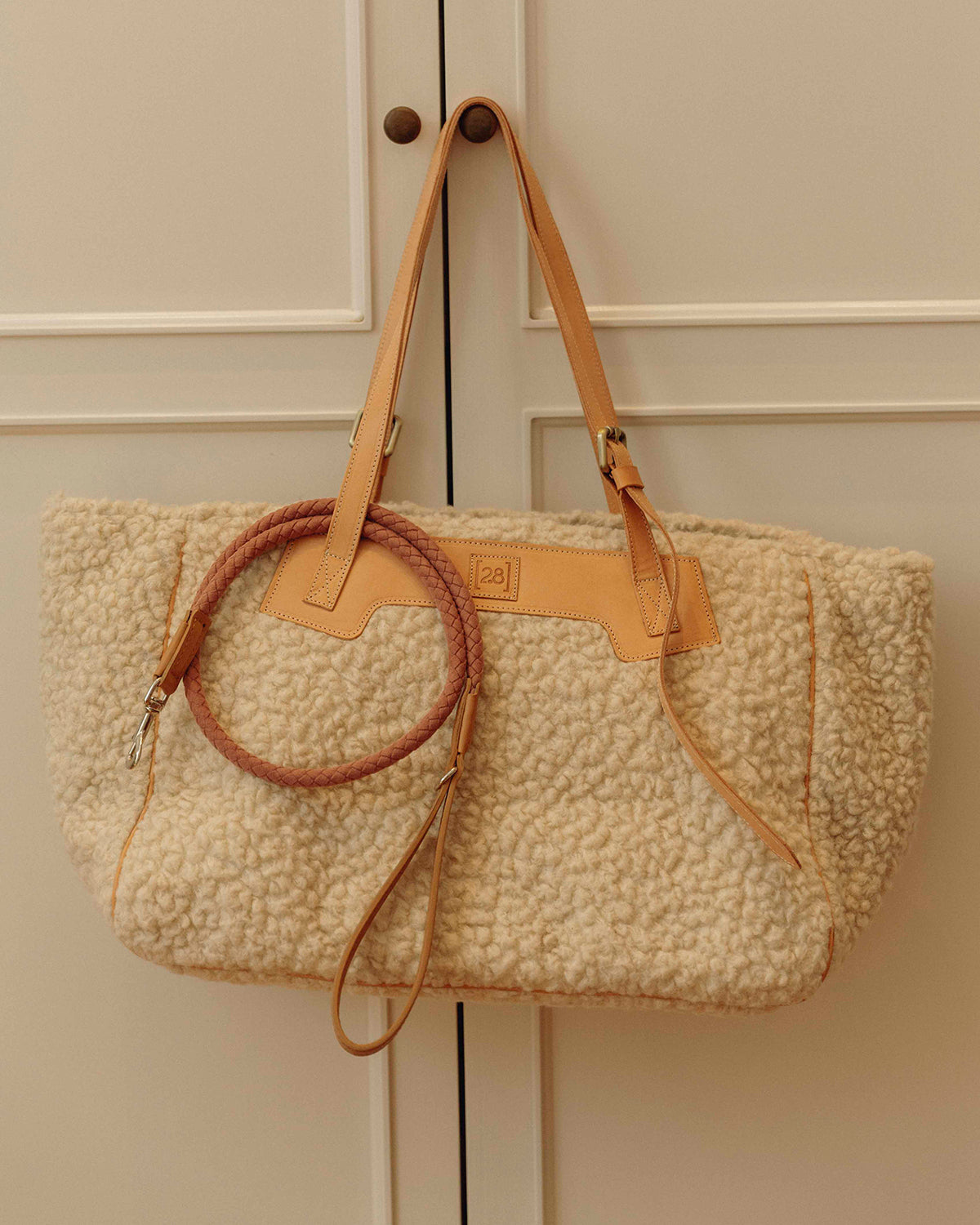 רצועת עור טבעוני לכלב