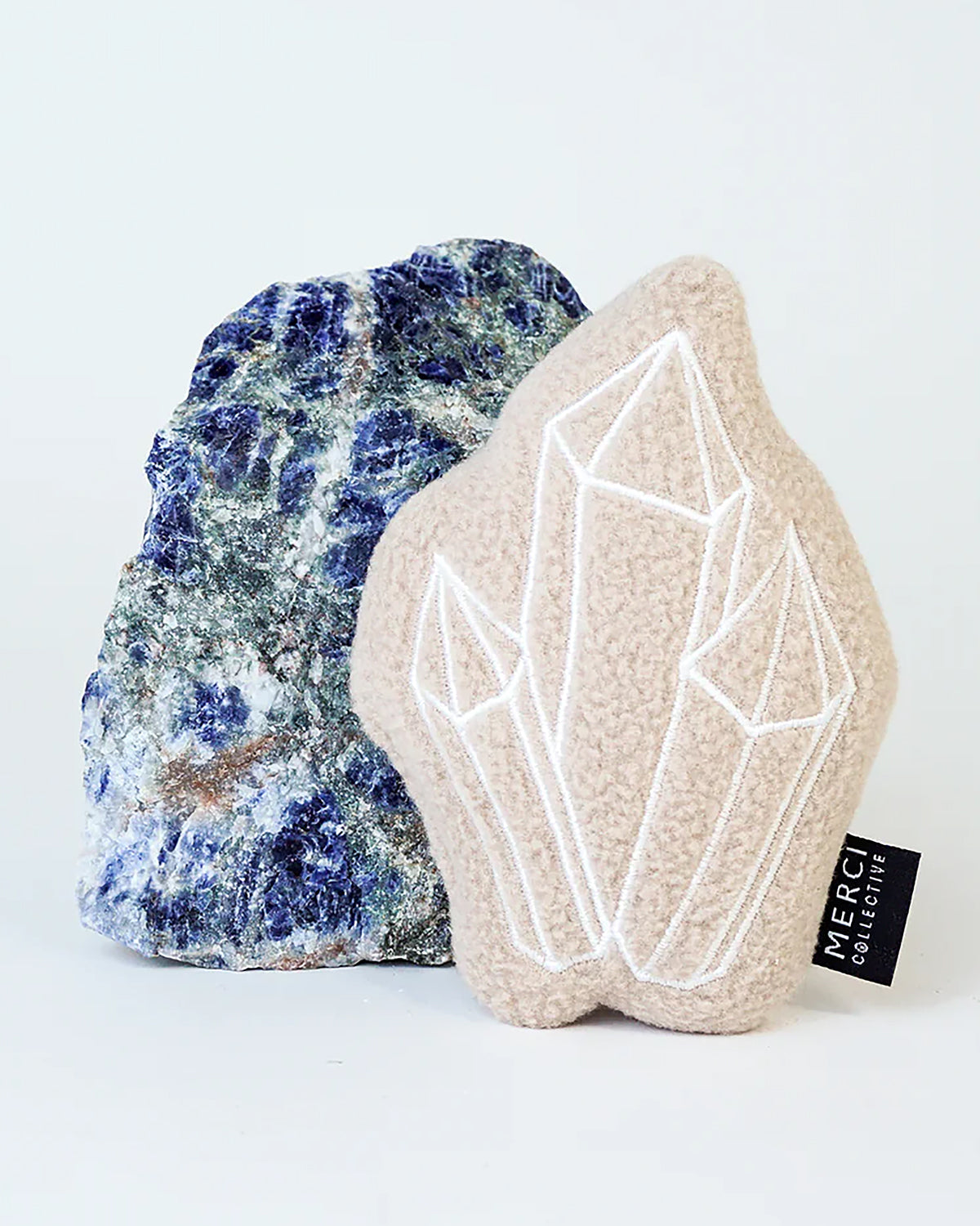 CRYSTAL INFUSED CATNIP CAT TOY | צעצוע לחתול בשילוב קטניפ וקריסטלים