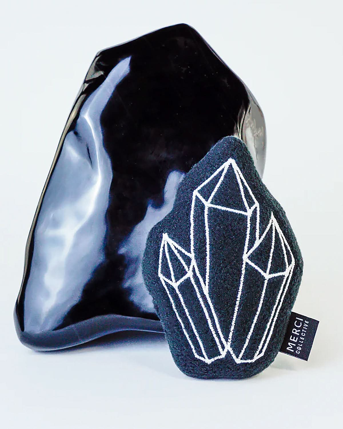 CRYSTAL INFUSED CATNIP CAT TOY | צעצוע לחתול בשילוב קטניפ וקריסטלים