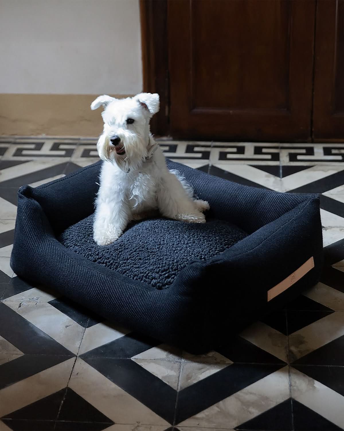 HENRI JUTE DOG BED | מיטה לכלב