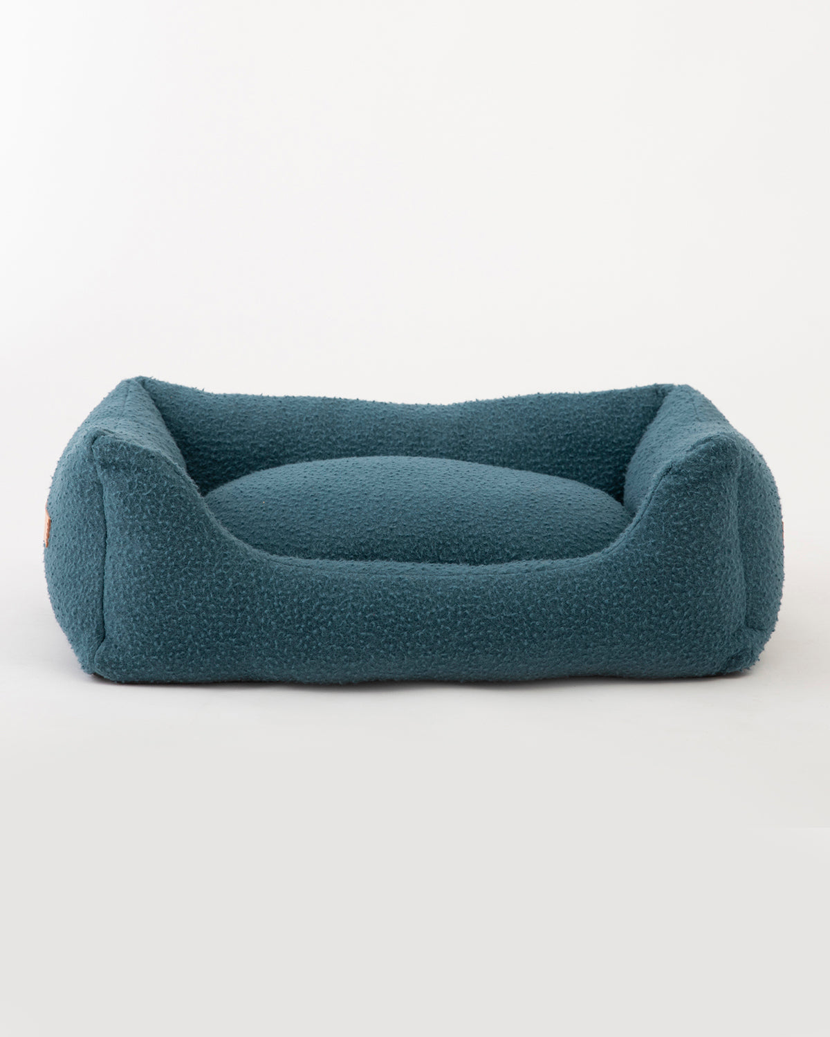 HENRI CASENTINO WOOL BED | מיטה לכלב